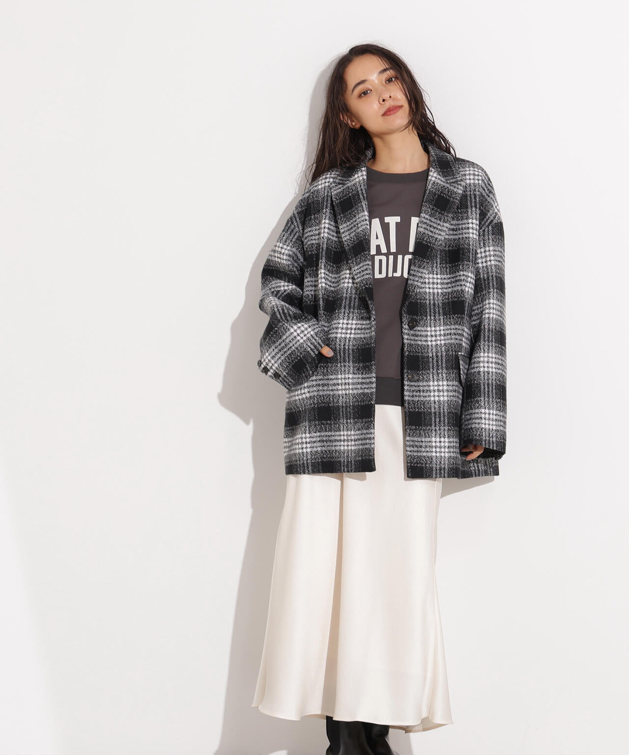 【岸本セシルさん着用】【小室安未さん着用】サテンナロースカート