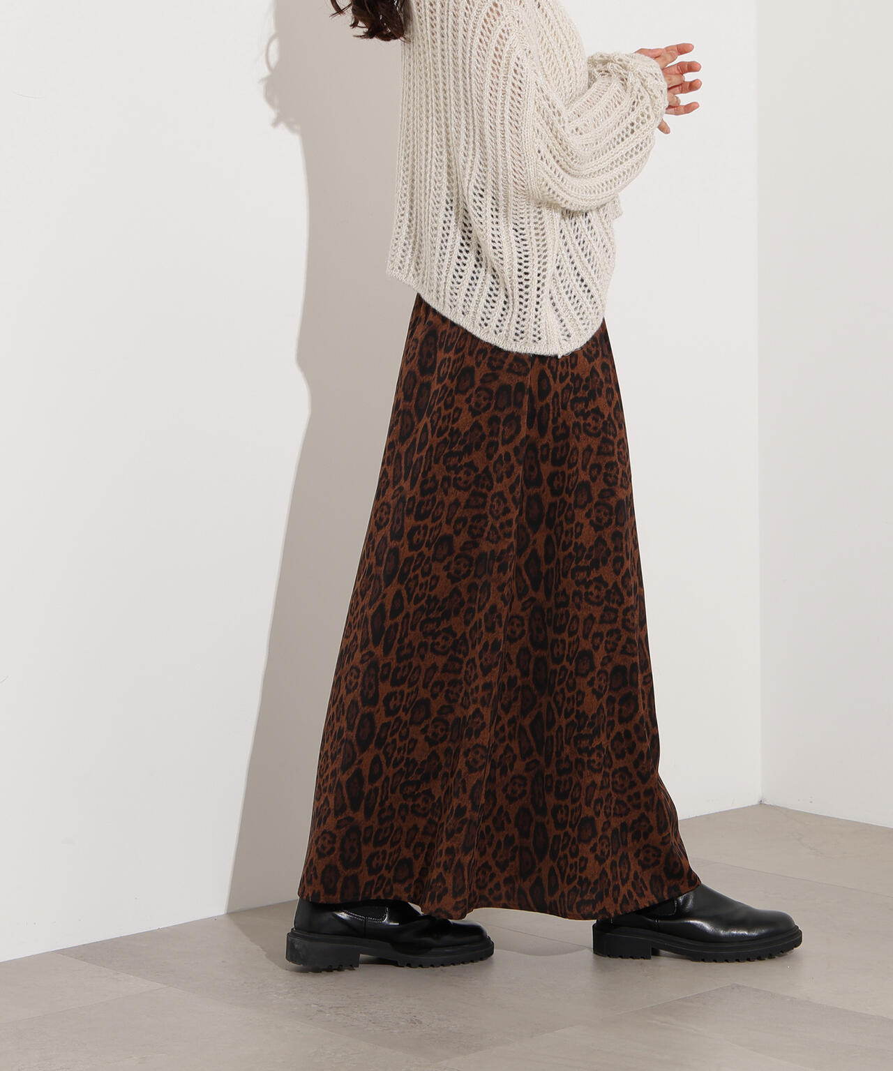 【岸本セシルさん着用】レオパードナロースカート