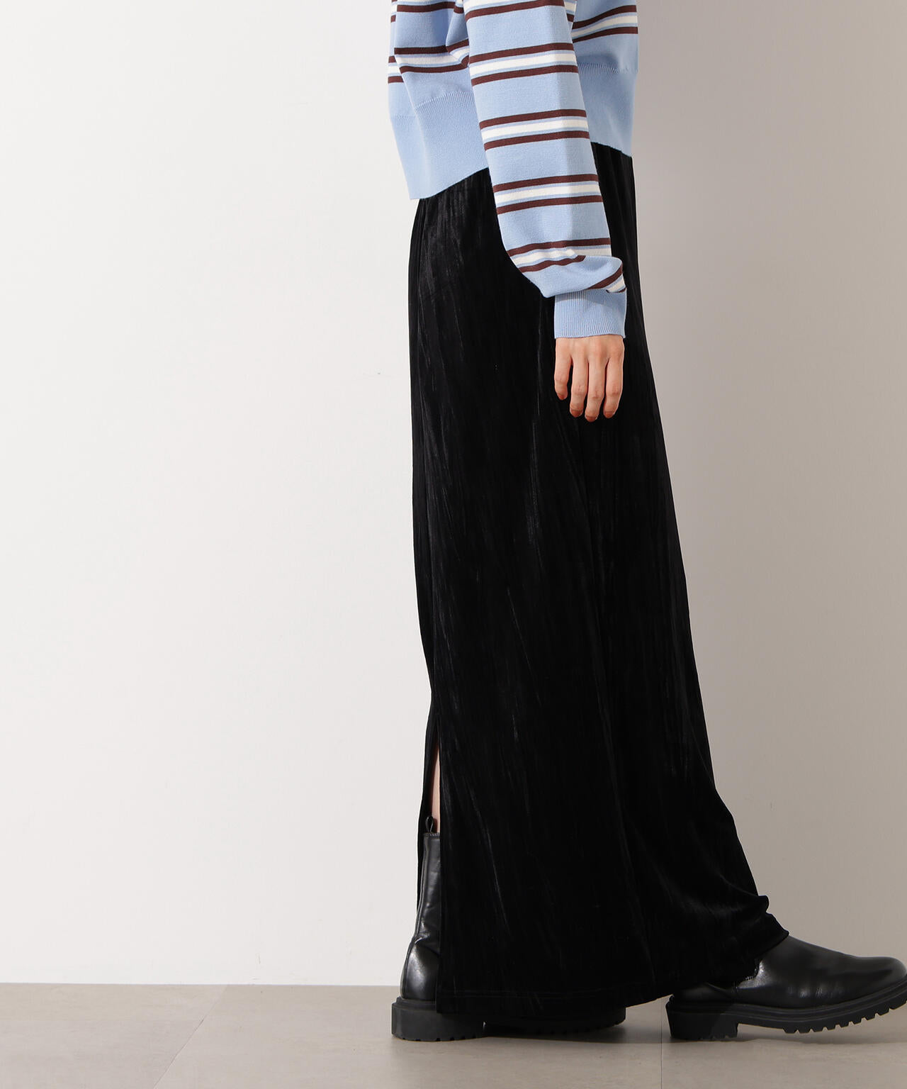 【岸本セシルさん着用】ベロアナローマキシスカート