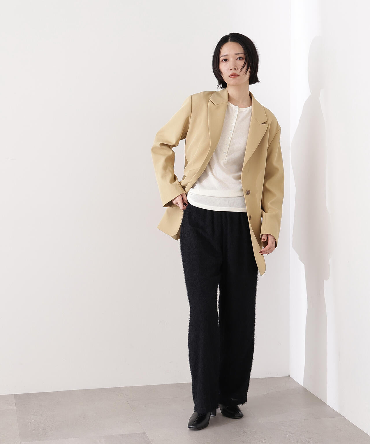 フェザータッチワイドパンツ