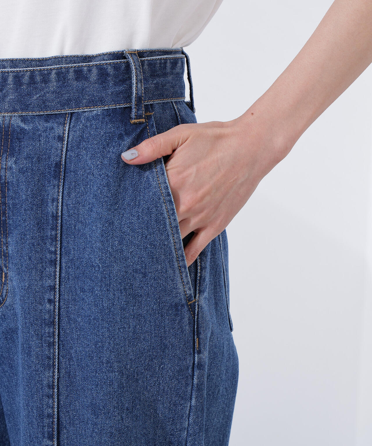 小室安未さん着用】ベルテッドワイドデニムパンツ | N. Natural