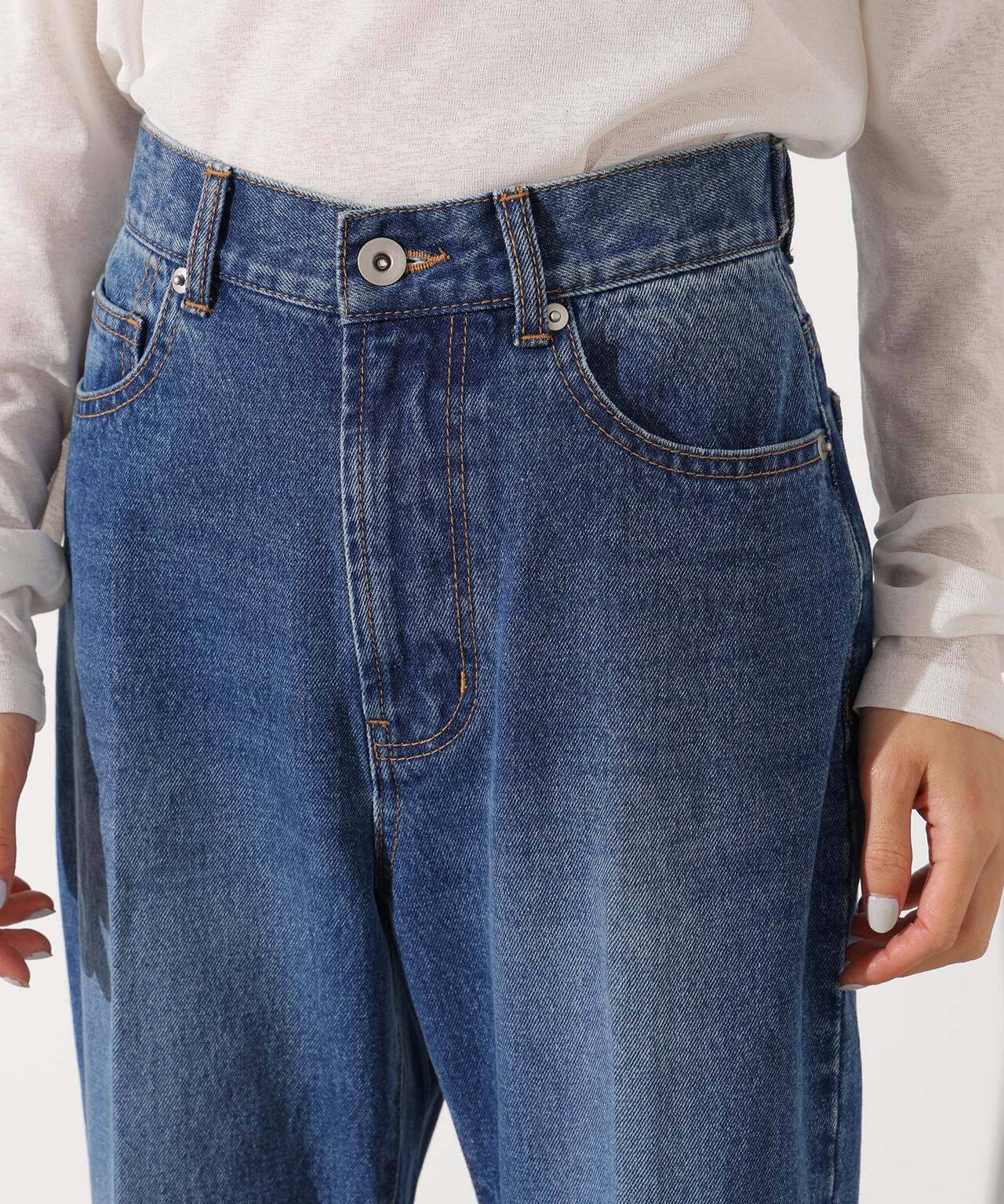 【岸本セシルさん着用】【小室安未さん着用】センタープレスフレアデニムパンツ