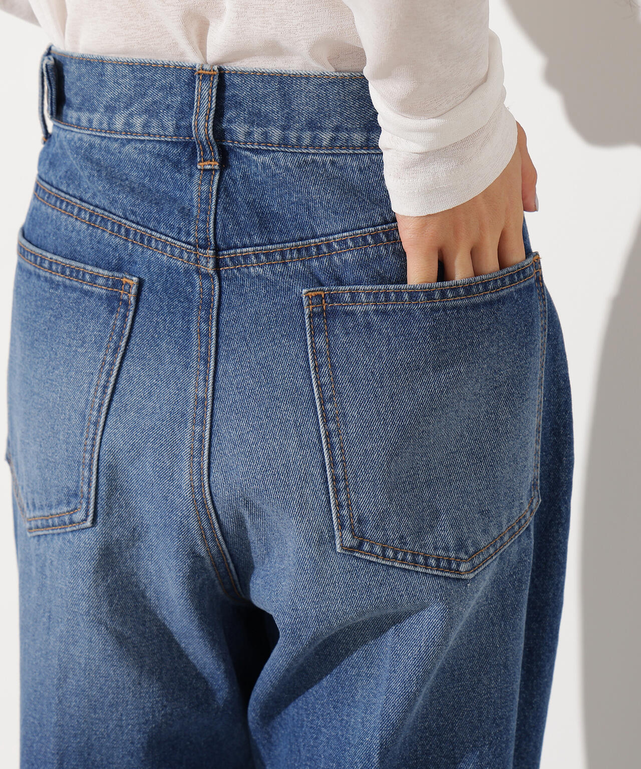 【岸本セシルさん着用】【小室安未さん着用】センタープレスフレアデニムパンツ