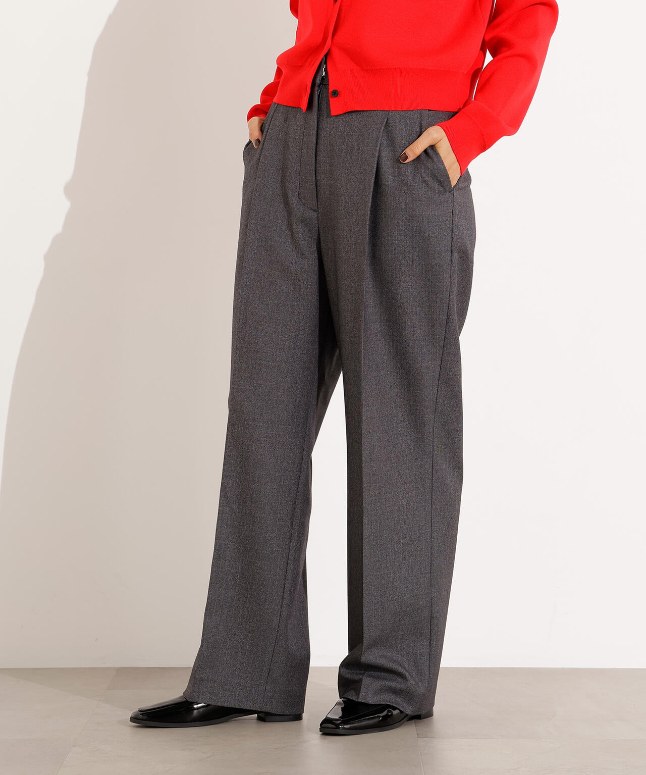 【小室安未さん着用】ツィーディーワンタックストレートパンツ