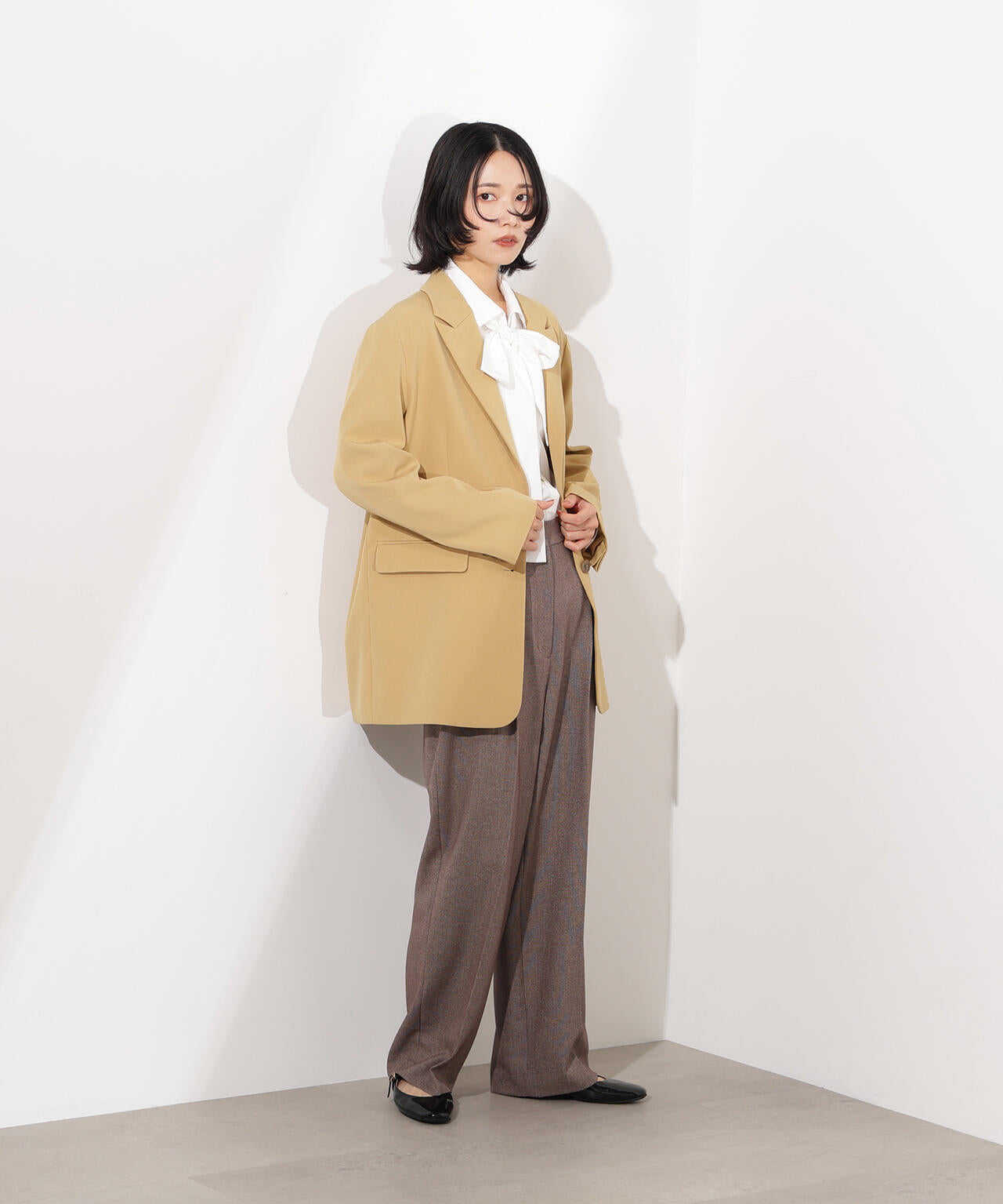 小室安未さん着用】ツィーディーワンタックストレートパンツ | N