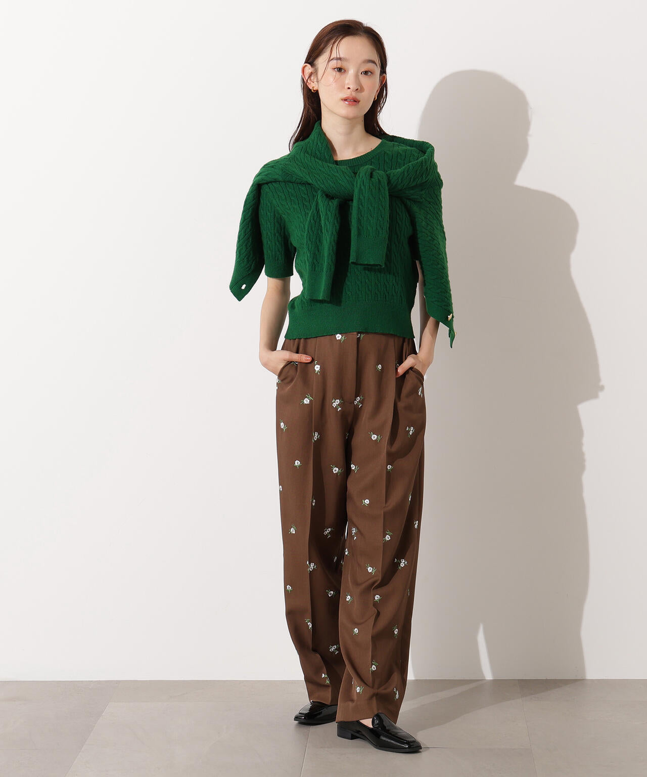 【小室安未さん着用】エンブロイダリーフラワーパンツ