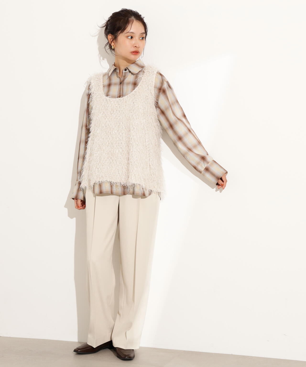 エヌ ナチュラルビューティーベーシック（N．Natural Beauty Basic*）/オータムワイドトラウザーパンツ 岸本セシルさん着用】オータムワイドトラウザーパンツ | N. Natural