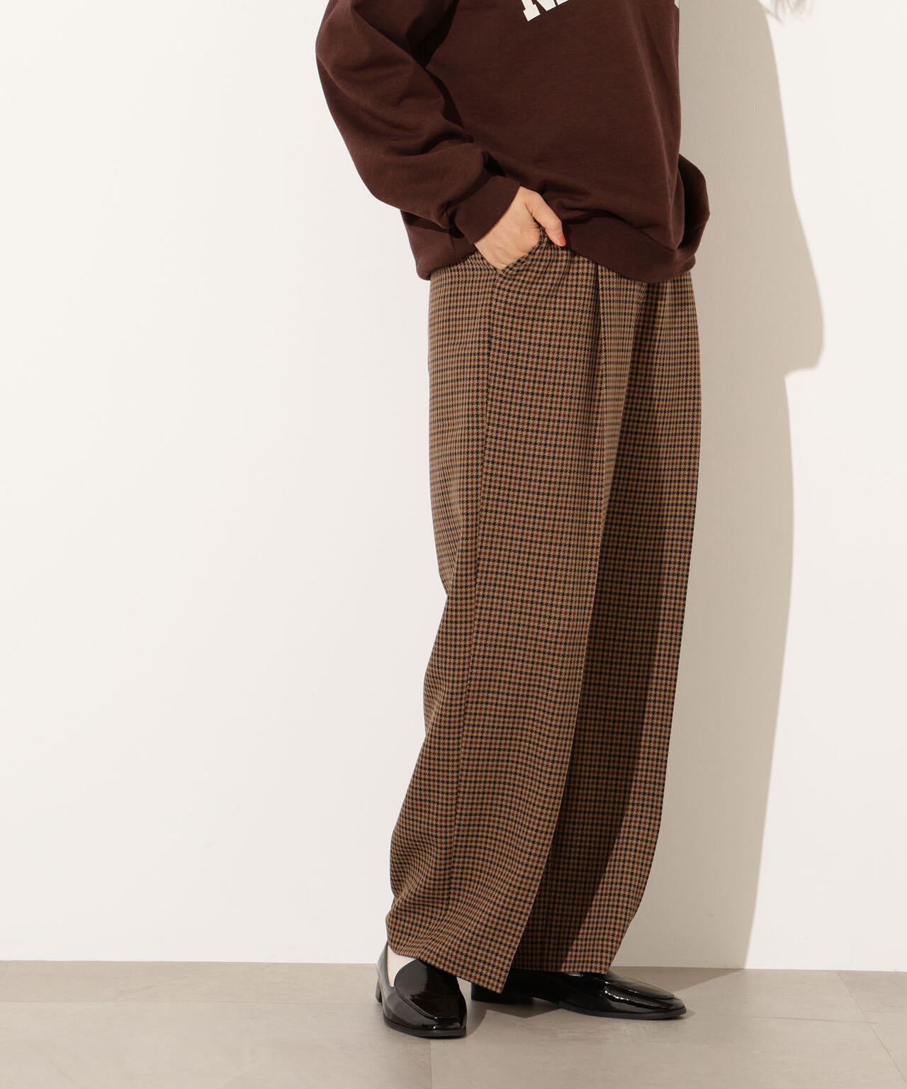 岸本セシルさん着用】オータムワイドトラウザーパンツ | N. Natural