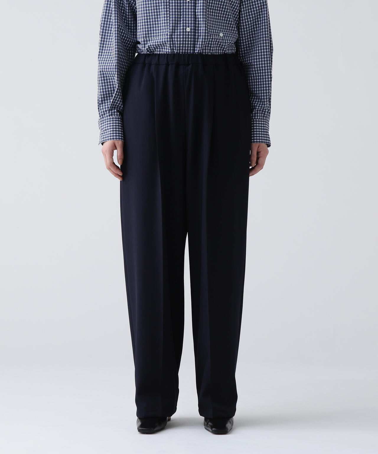 【365ユーティリティー】洗えてシワになりづらいストレッチギャバセットアップ パンツ