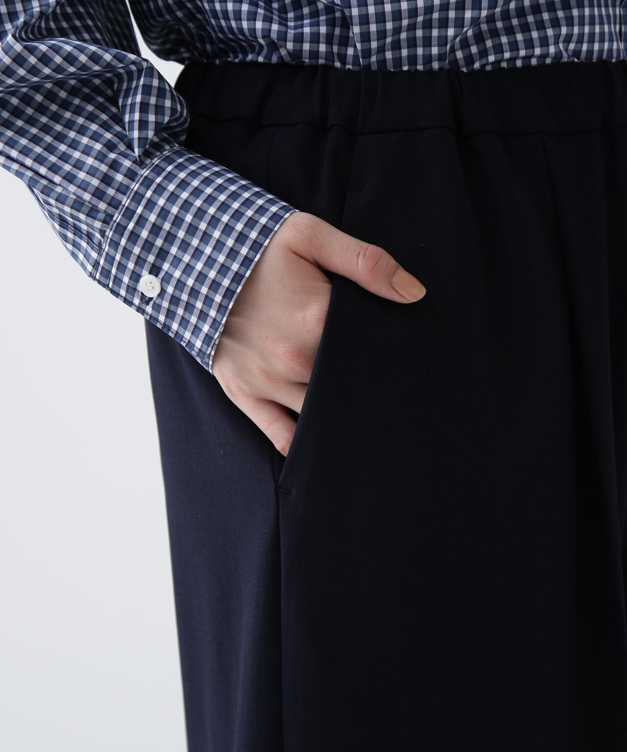 【365ユーティリティー】洗えてシワになりづらいストレッチギャバセットアップ パンツ