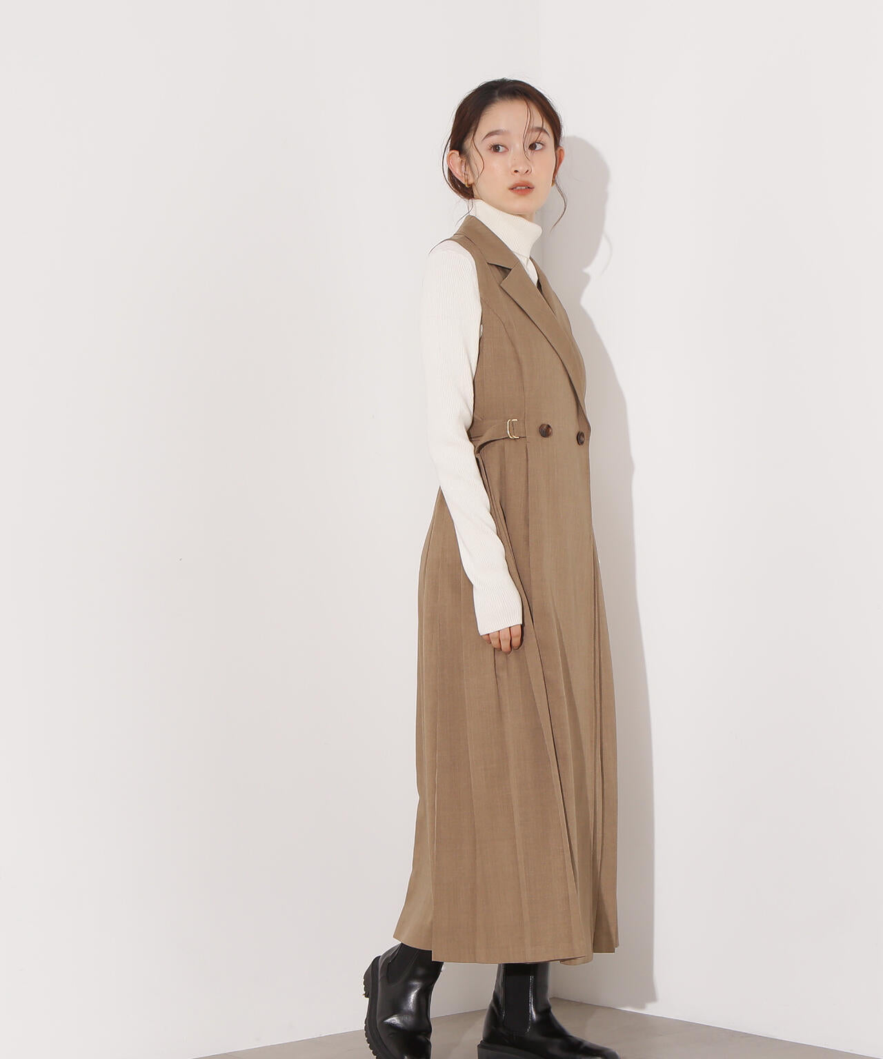 サイドプリーツテーラージャンスカ