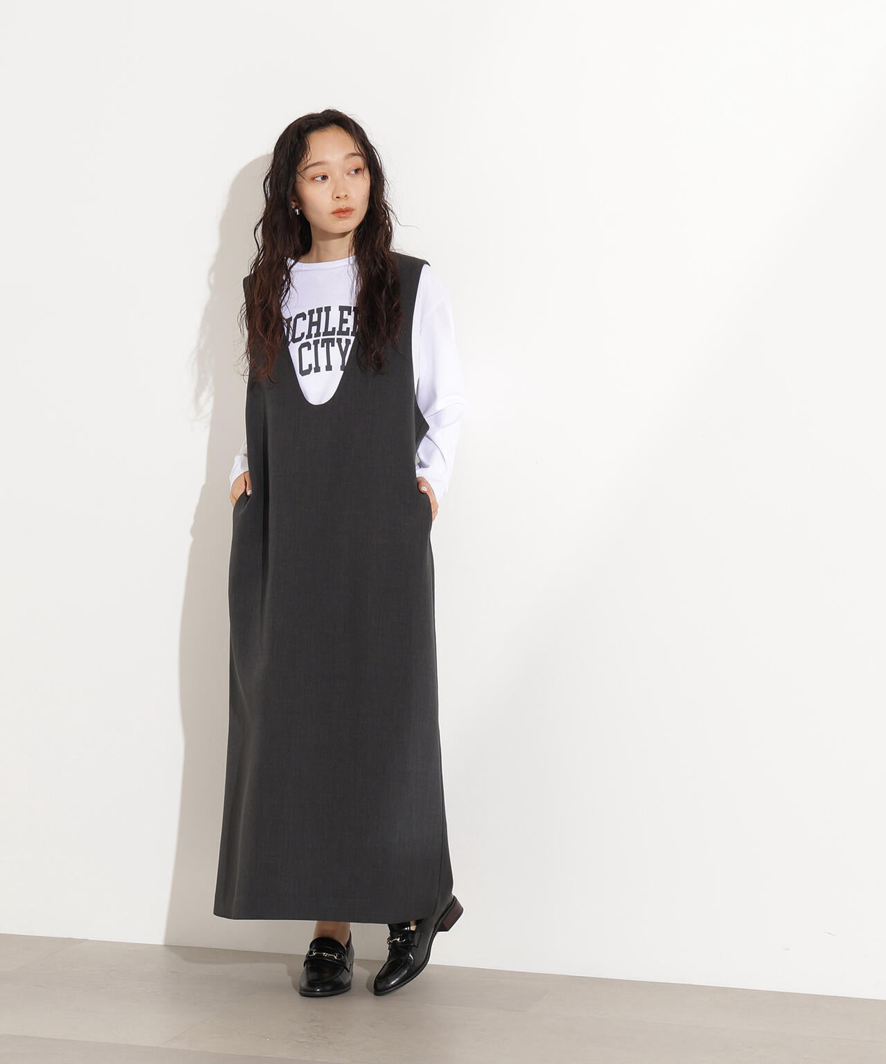 Uネックナロージャンスカ