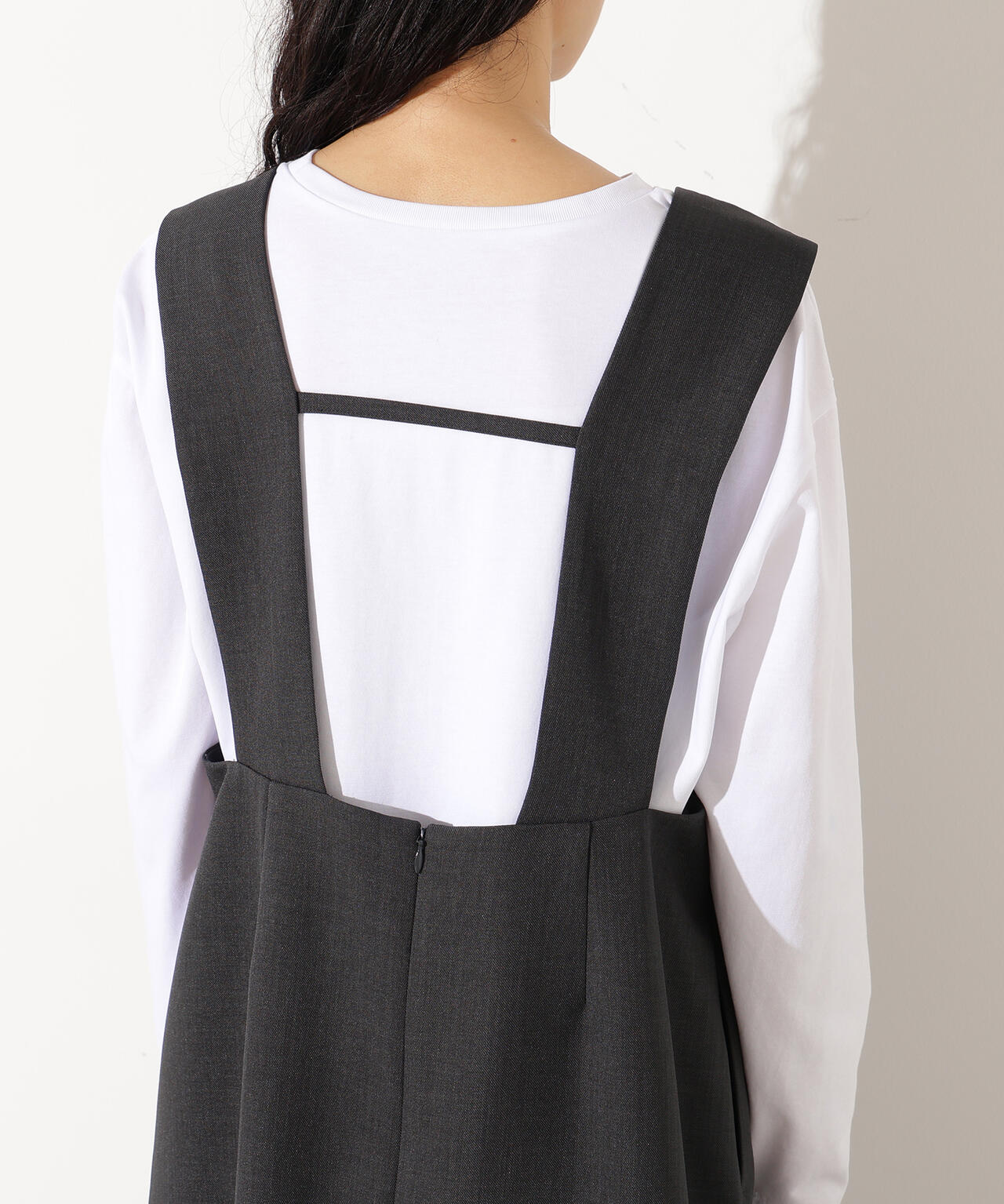 Uネックナロージャンスカ