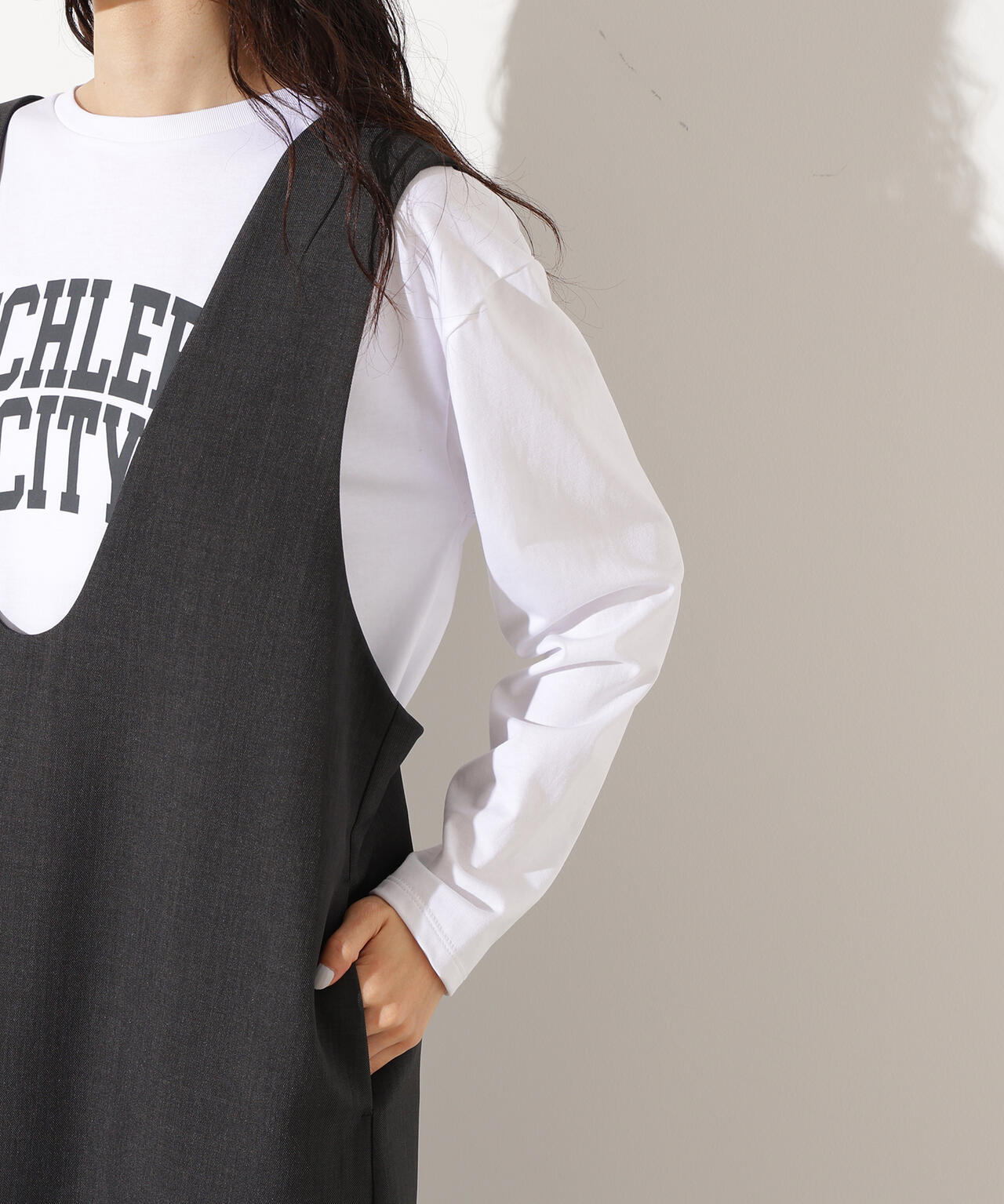 Uネックナロージャンスカ