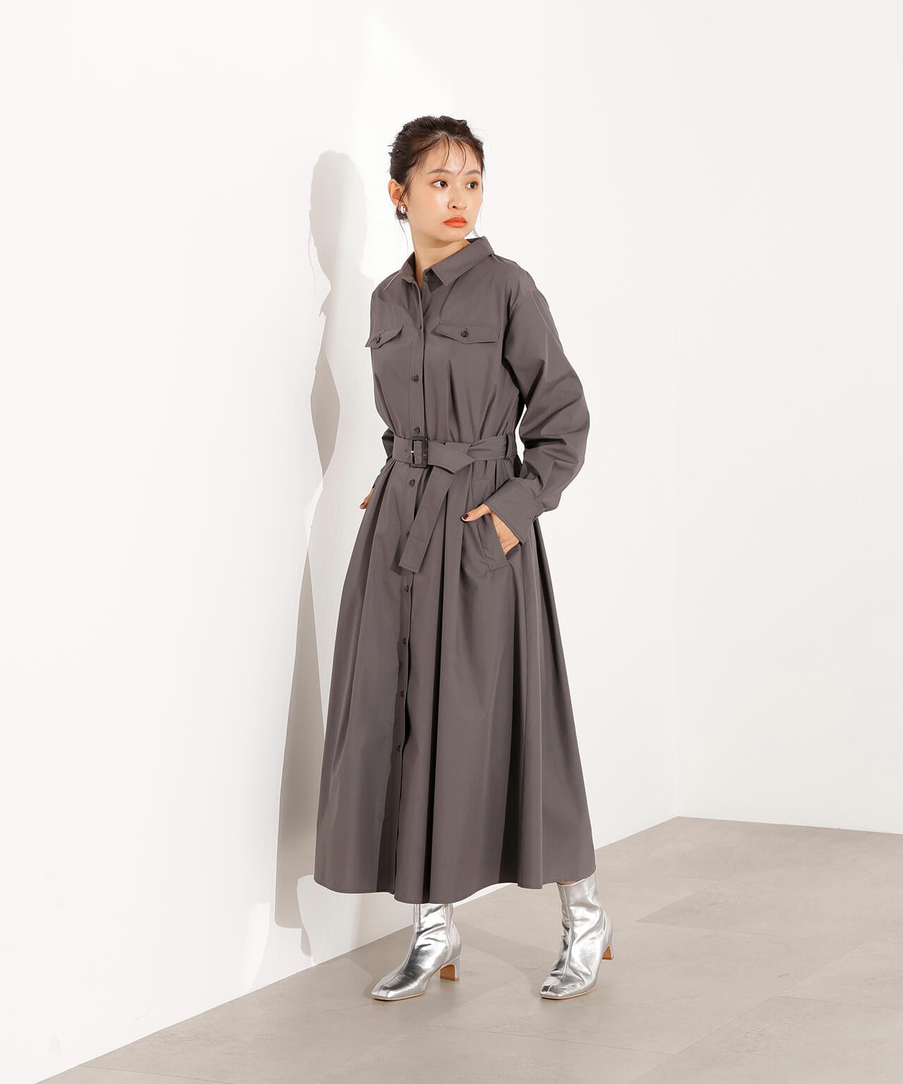 タック入りシャツワンピース