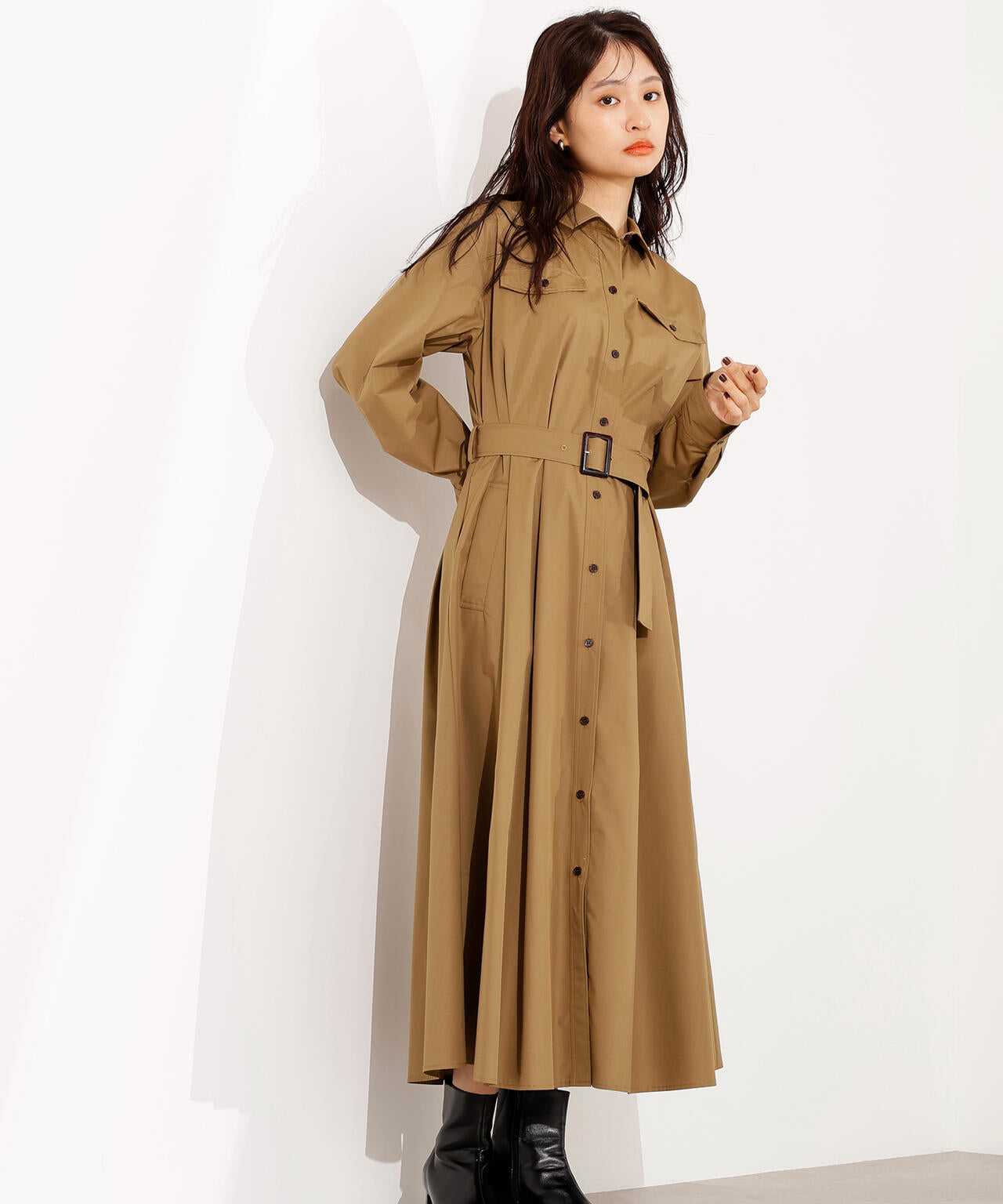 タック入りシャツワンピース