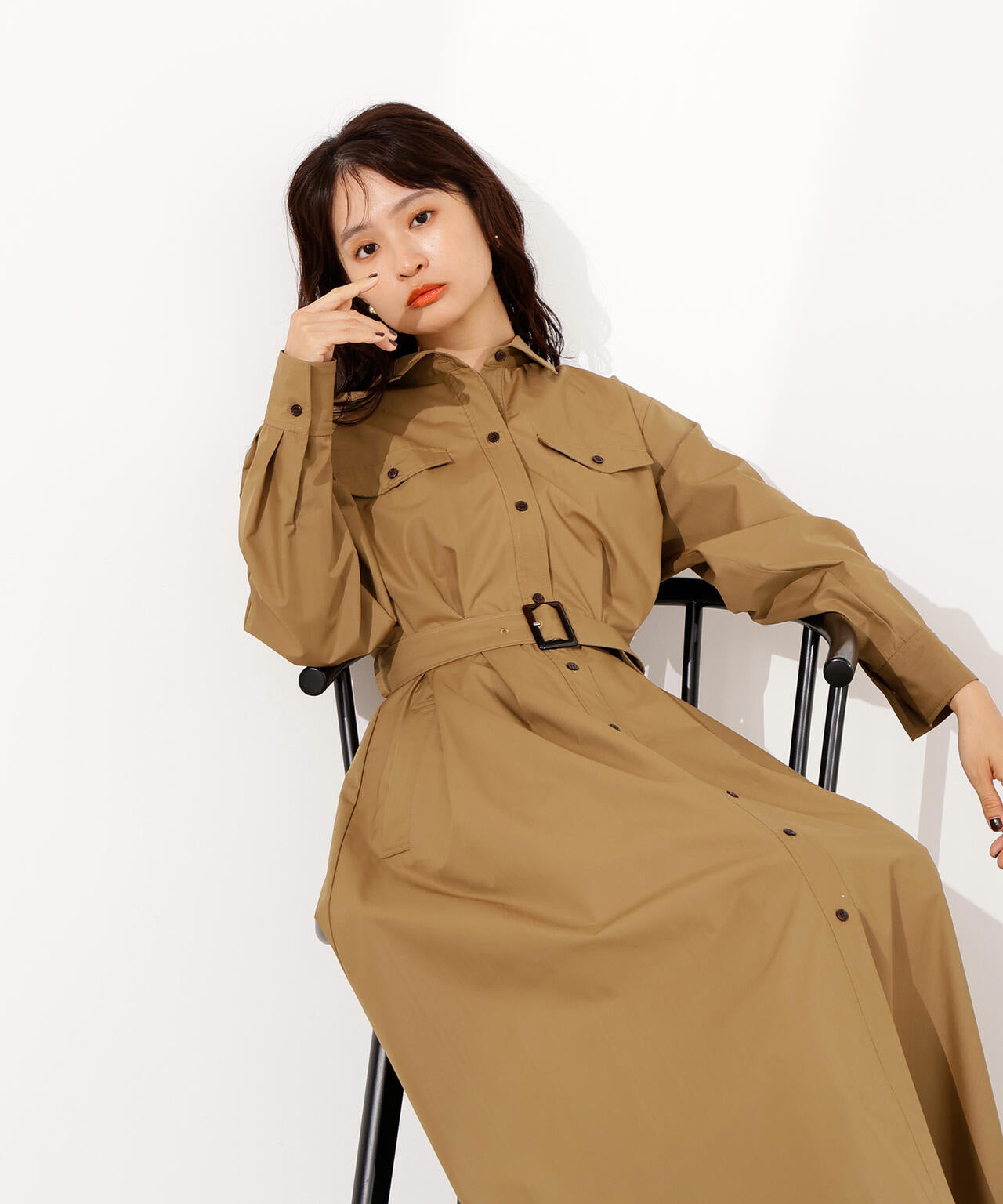 タック入りシャツワンピース