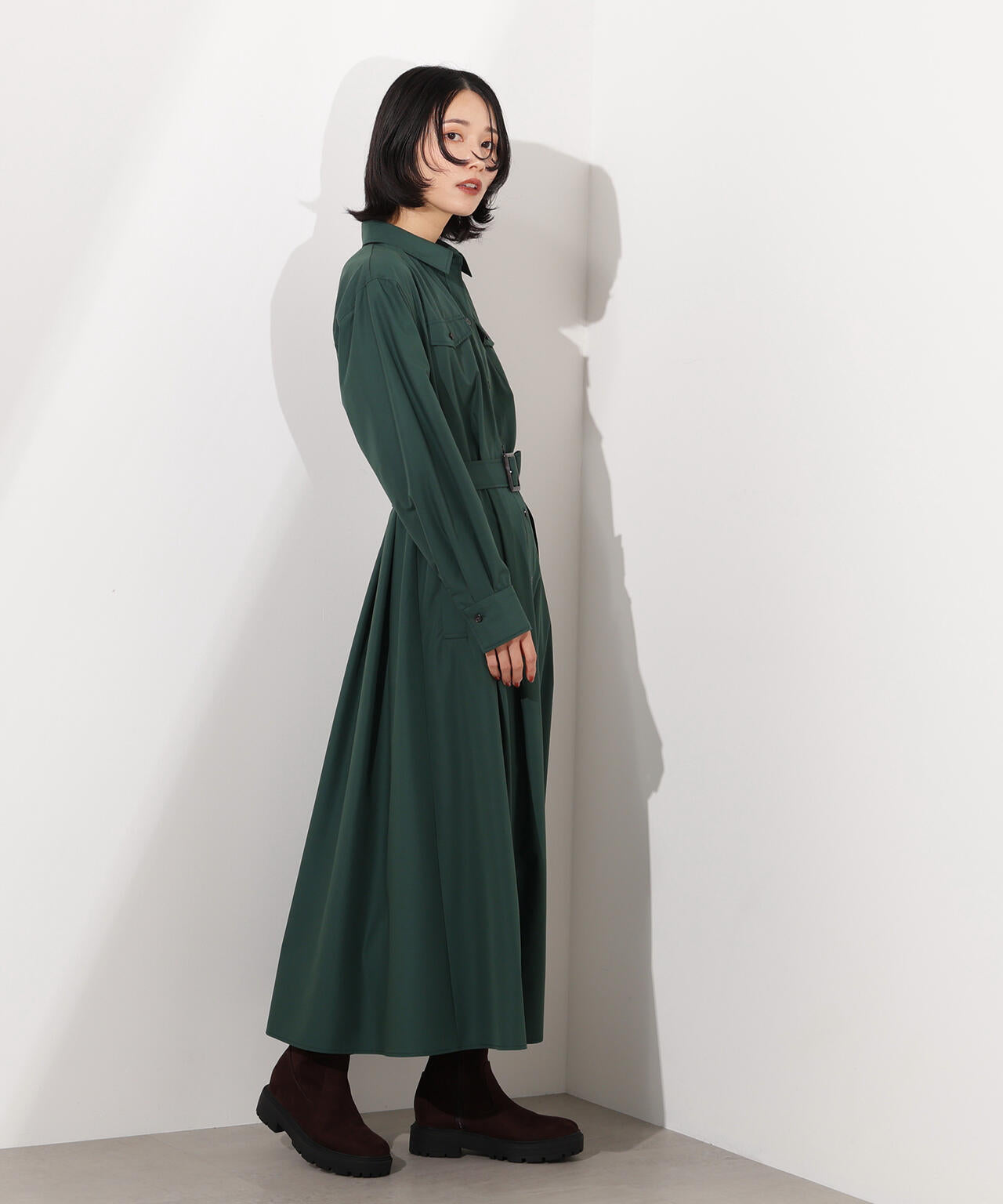 タック入りシャツワンピース