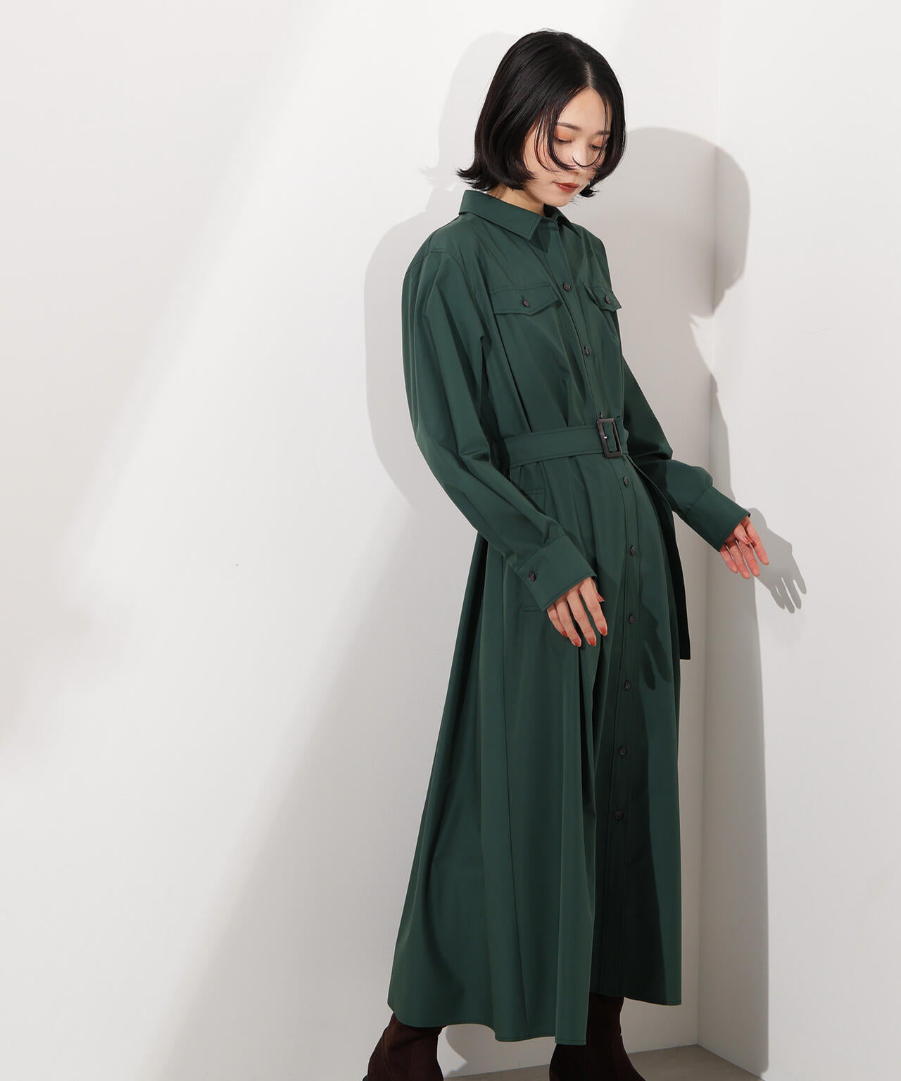 タック入りシャツワンピース
