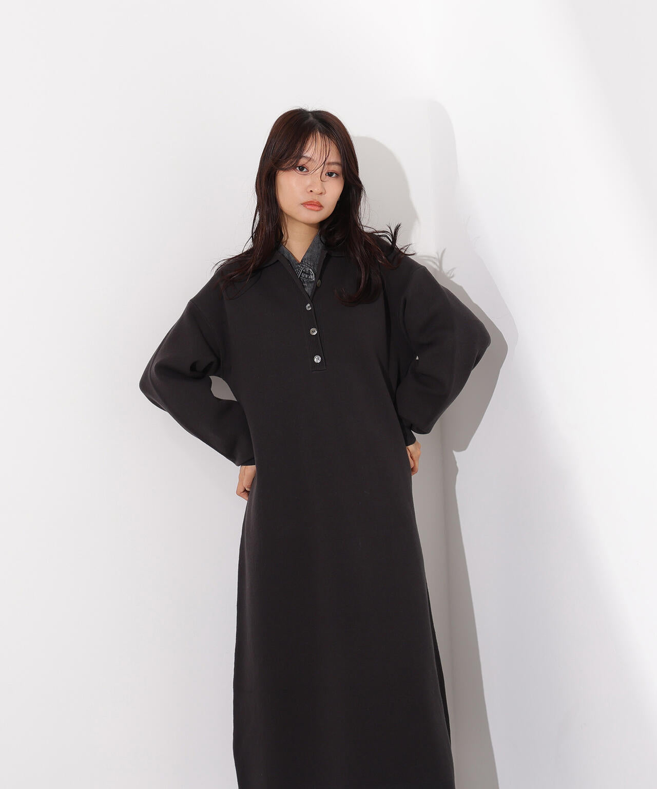 スキッパーネックニットワンピース