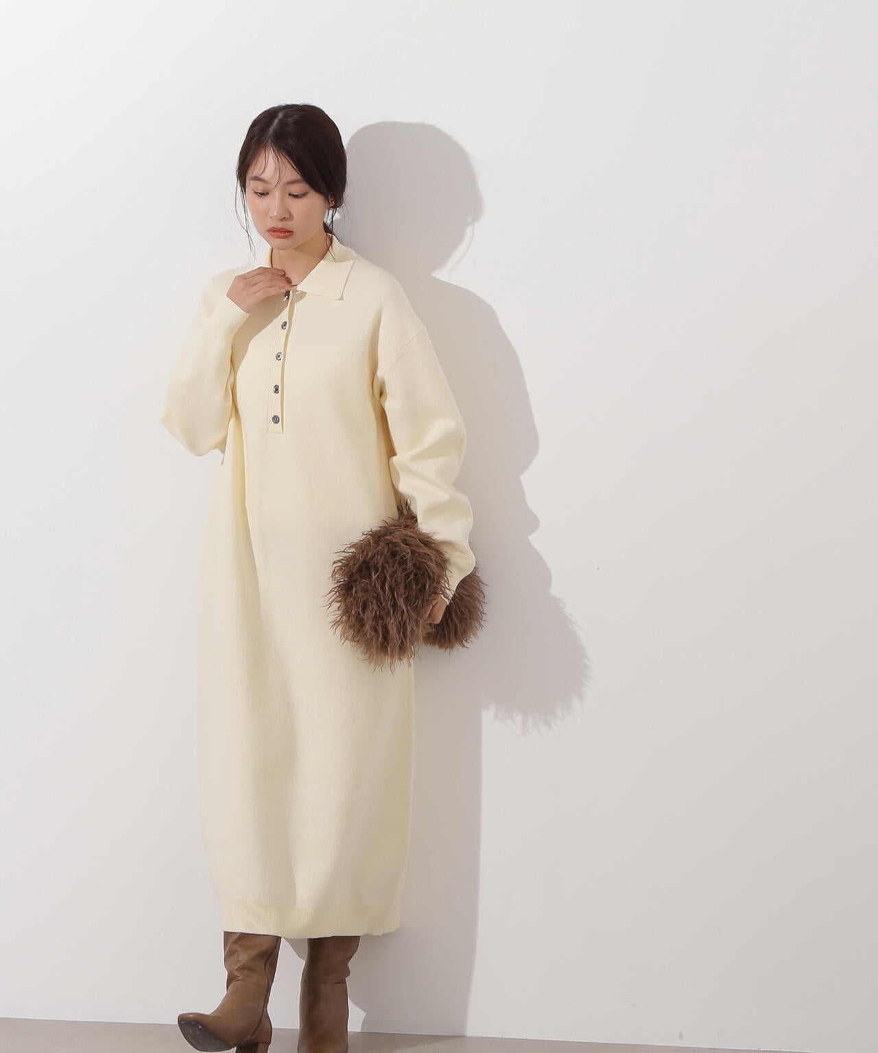 スキッパーネックニットワンピース