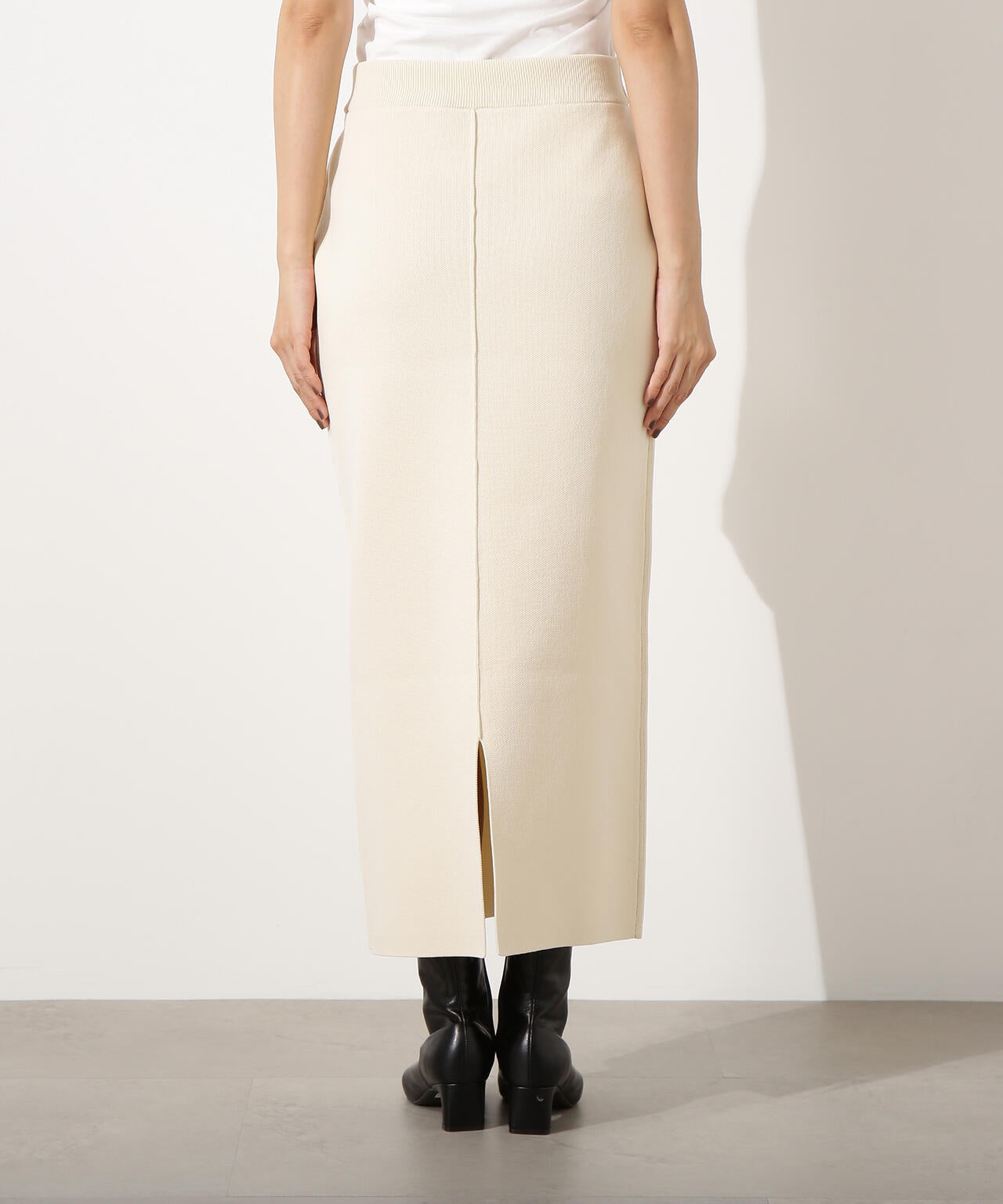 フォルムニットカーデセットアップ