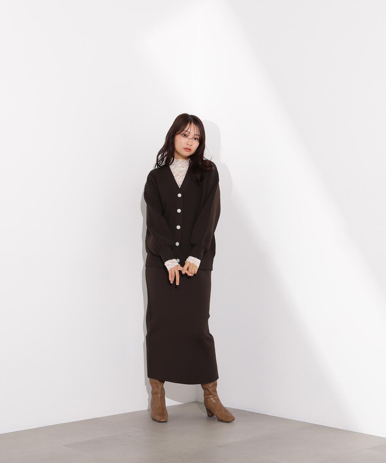 フォルムニットカーデセットアップ