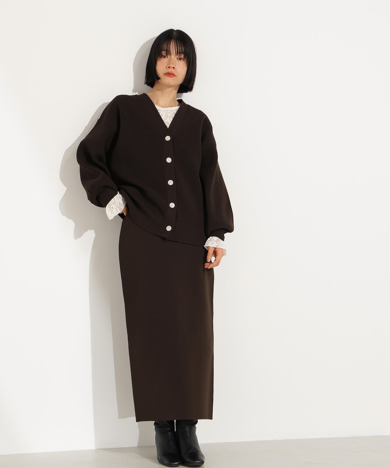 フォルムニットカーデセットアップ