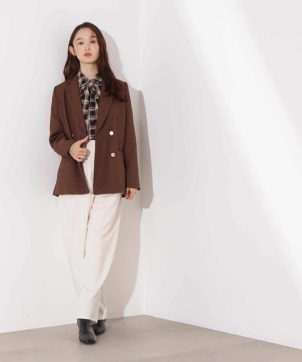 【岸本セシルさん着用】ダブルブレストテーラードジャケット