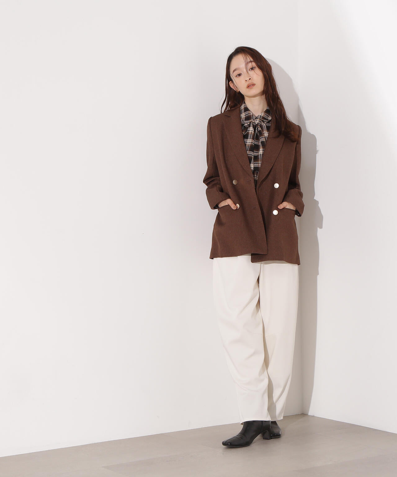 【岸本セシルさん着用】ダブルブレストテーラードジャケット