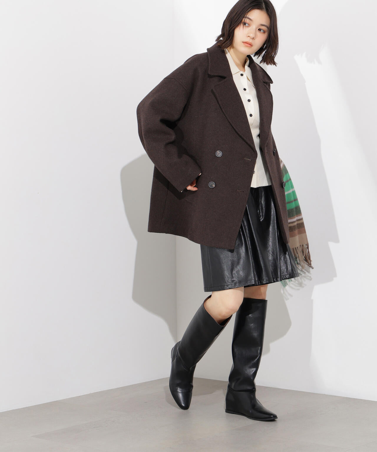 ミドルPコート《ブラウン×ゴールドボタン：LUMINE・LUCUA・official site限定》