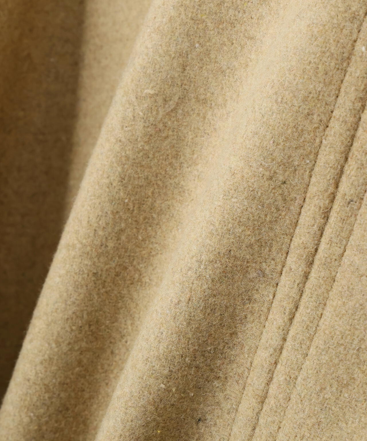 ミドルPコート《ブラウン×ゴールドボタン：LUMINE・LUCUA・official site限定》