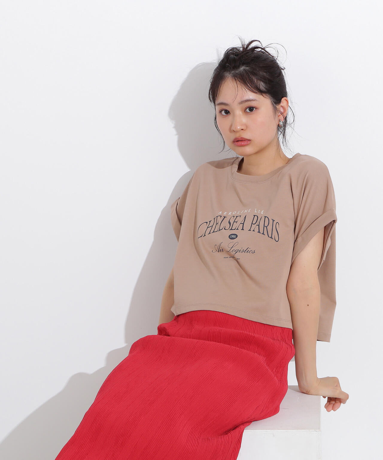 クロップドカレッジロゴTシャツ | N. Natural Beauty Basic