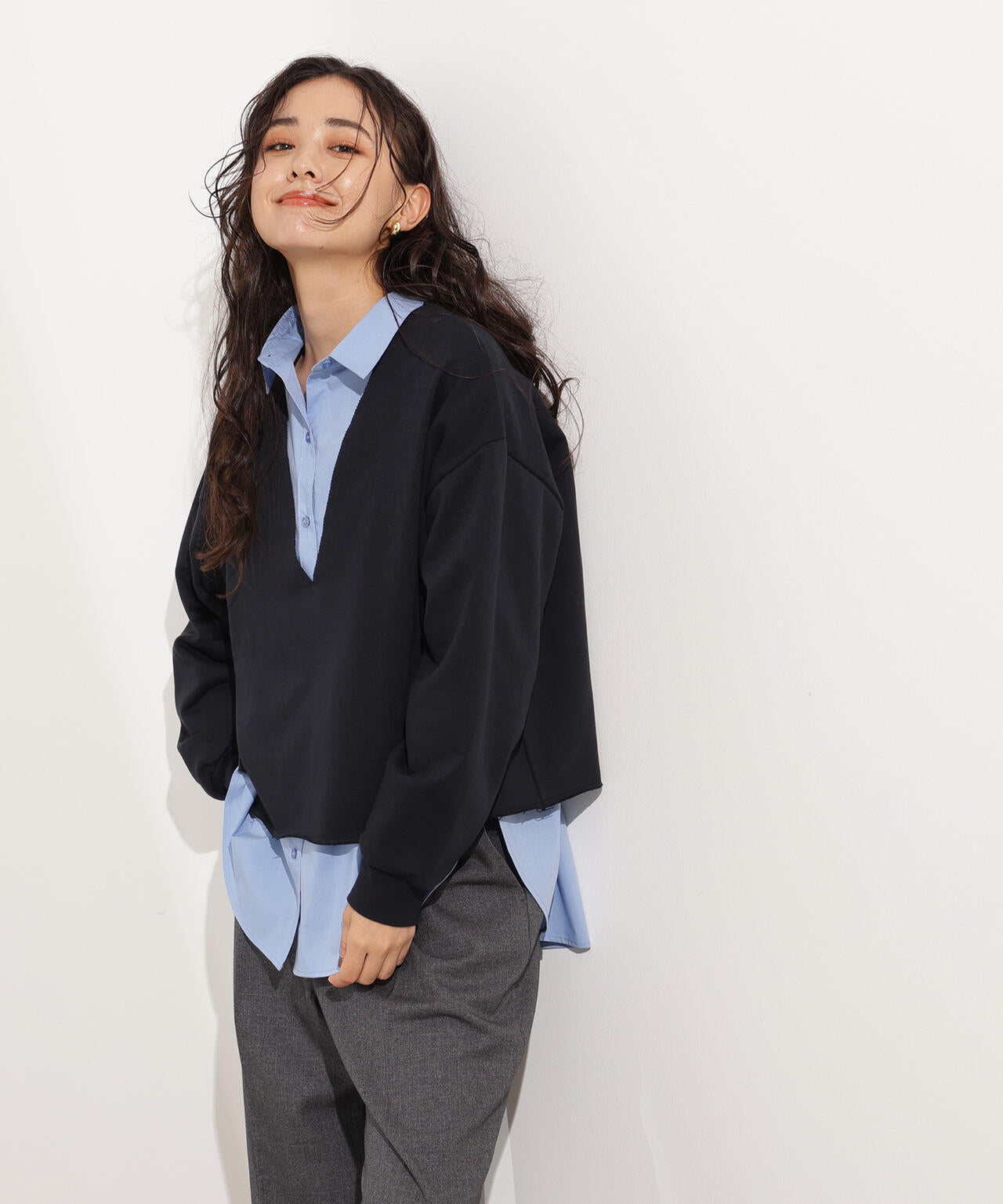 【小室安未さん着用】Vネックスウェットプルオーバー