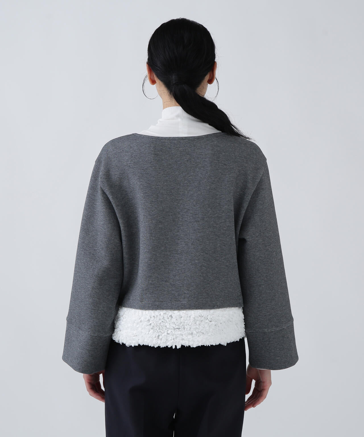 好きを着て気分が高まる】甘さを着替える2WAYダンボールプルオーバー