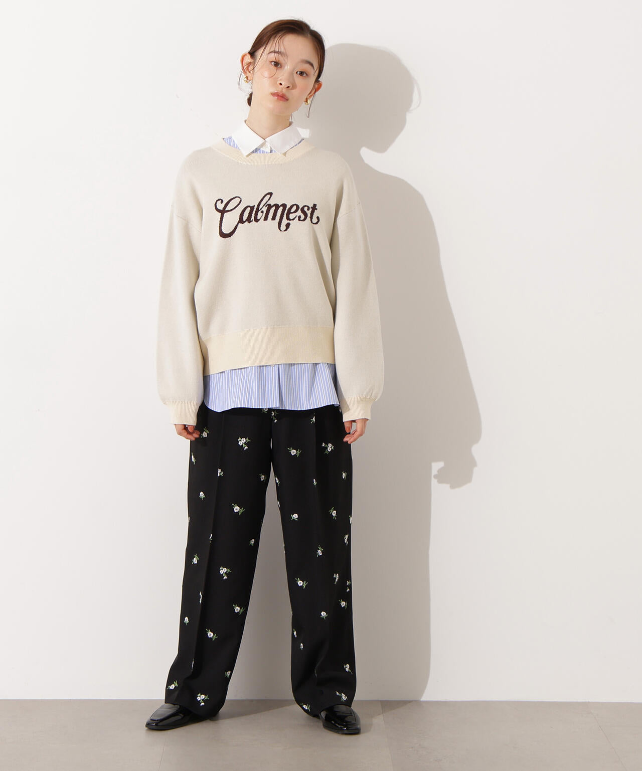 ロゴジャガードニット