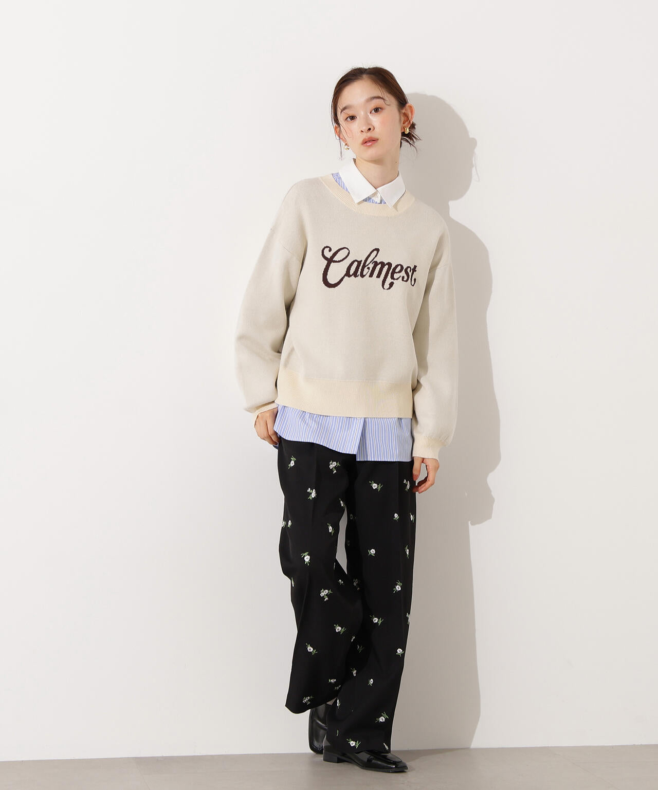 ロゴジャガードニット