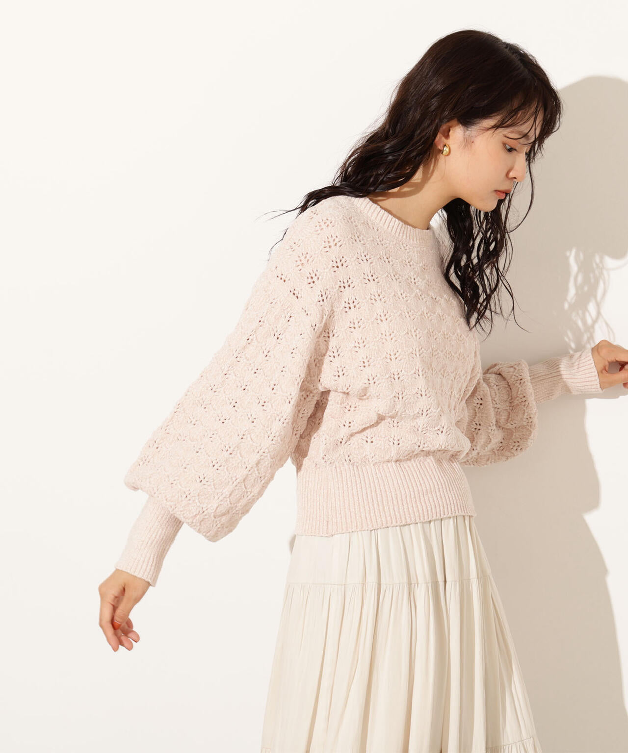 モールアイレットニット