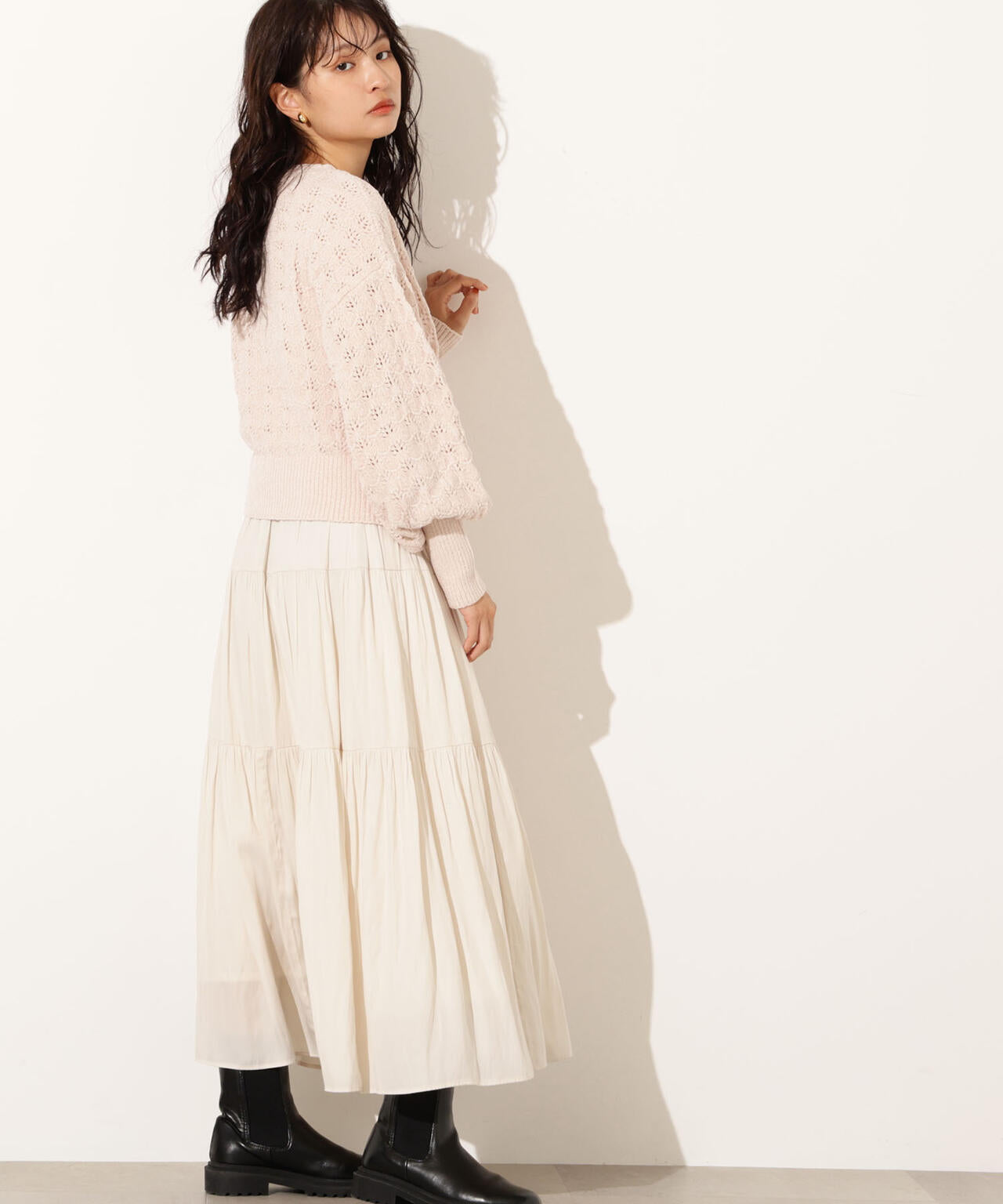 モールアイレットニット