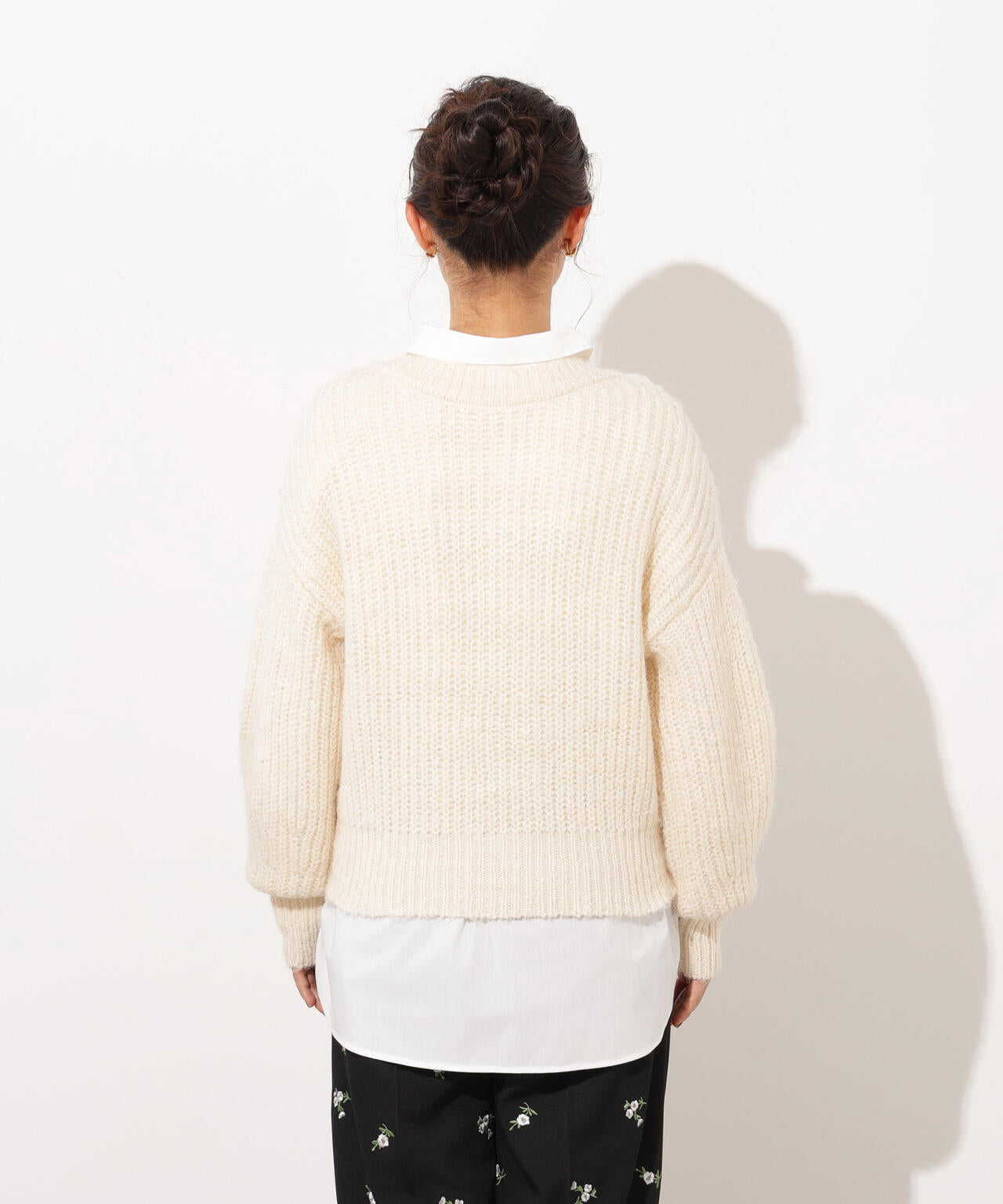 岸本セシルさん着用】Vネックオーバーニット | N. Natural Beauty