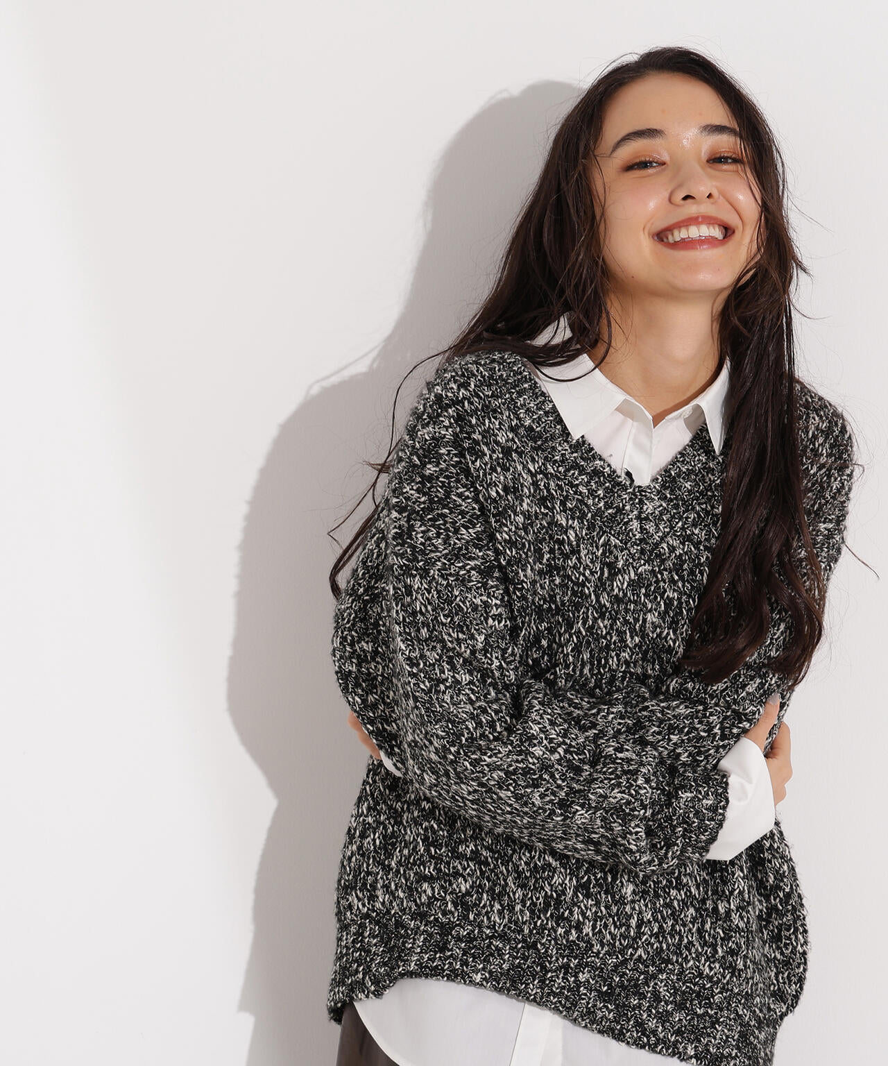 【岸本セシルさん着用】メランジVネックニット