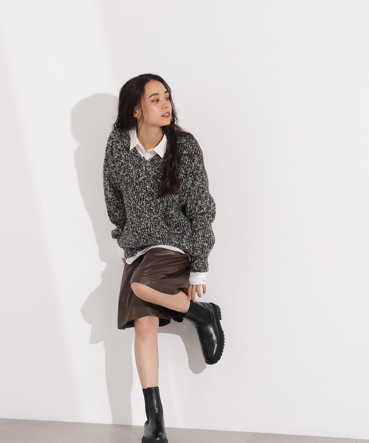 【岸本セシルさん着用】メランジVネックニット