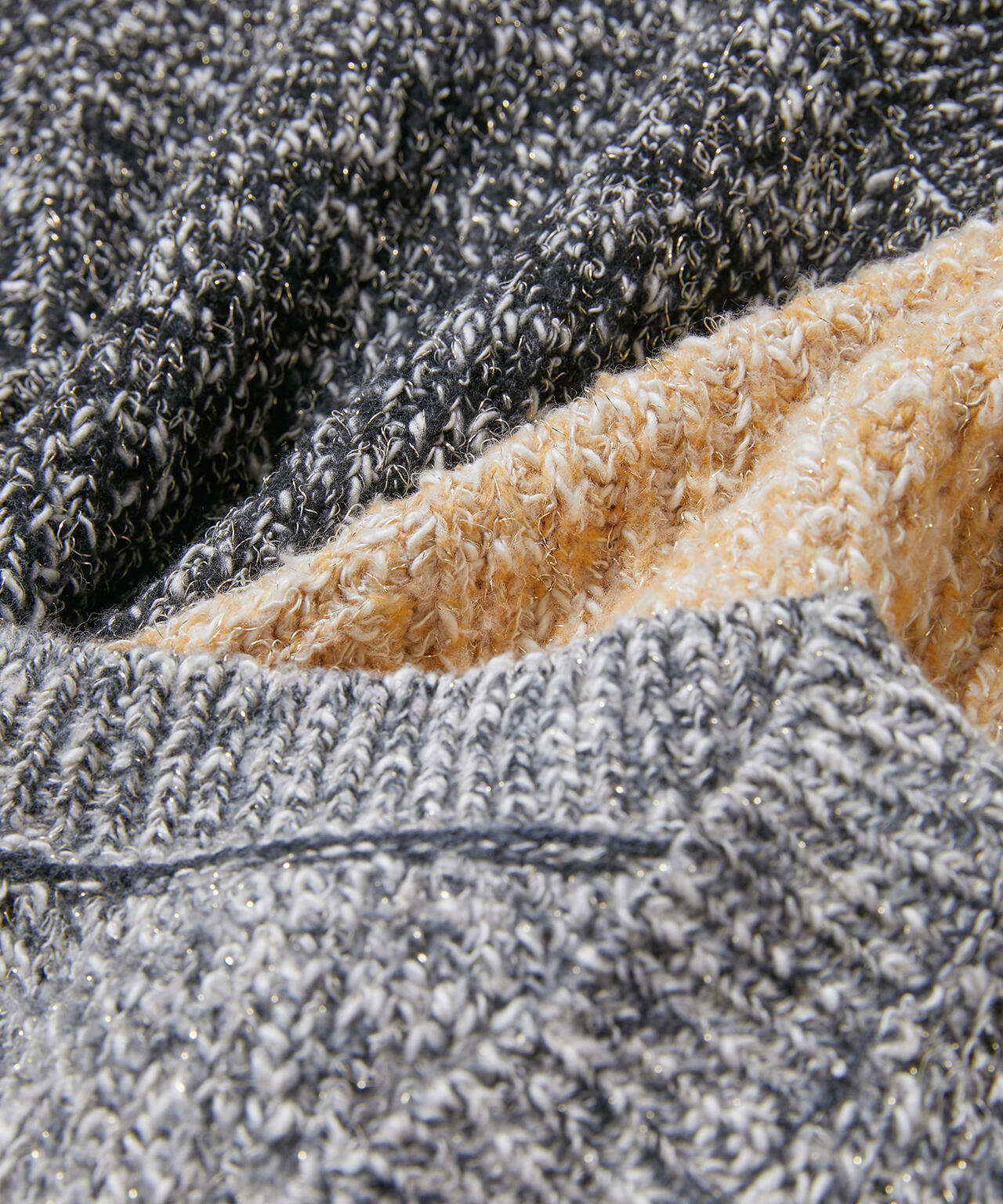 岸本セシルさん着用】メランジVネックニット | N. Natural Beauty