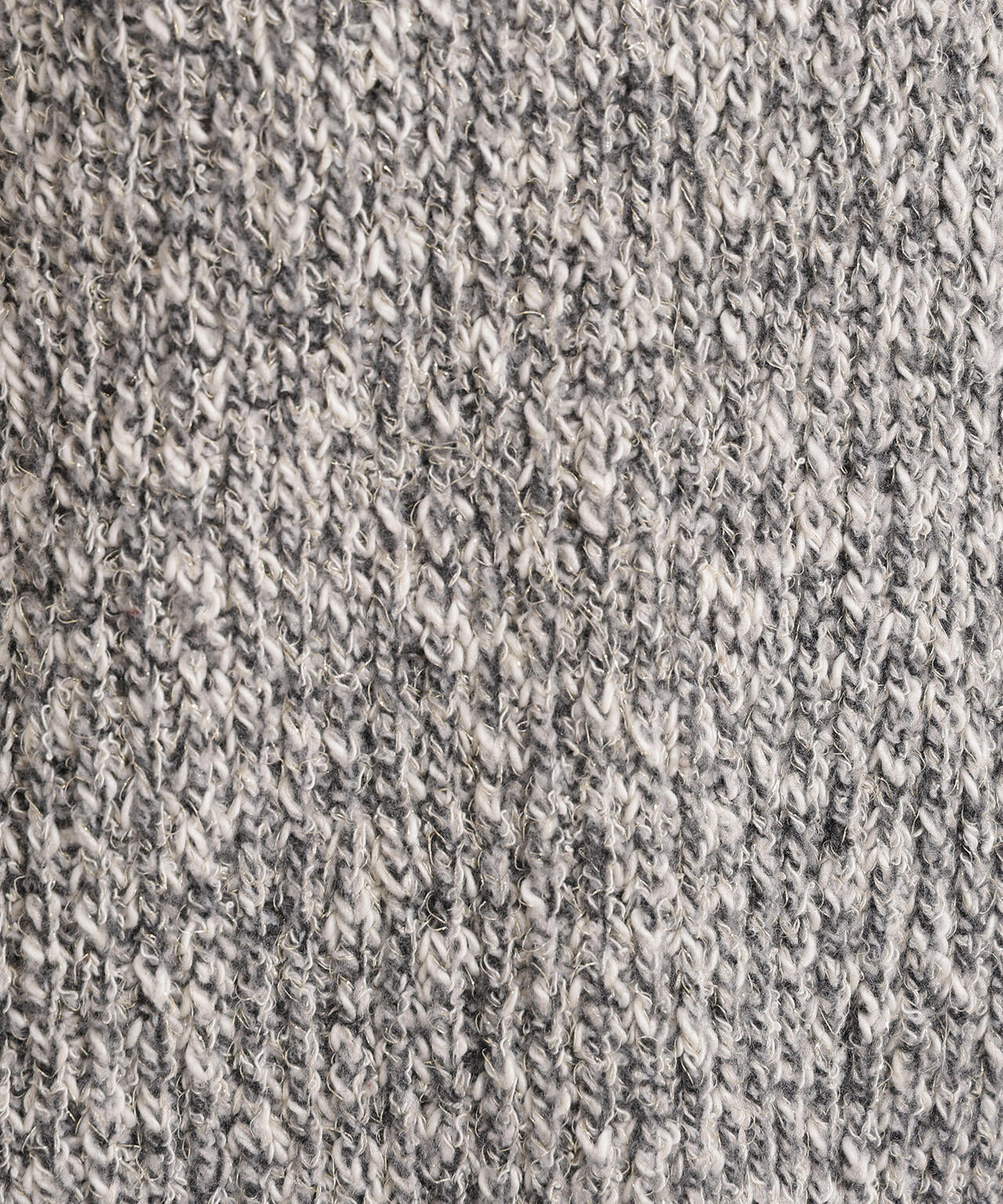 【岸本セシルさん着用】メランジVネックニット