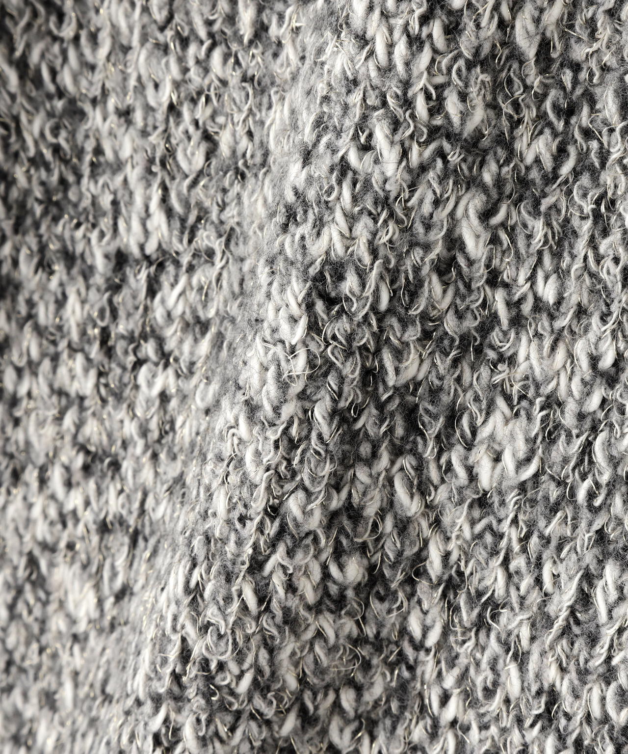 【岸本セシルさん着用】メランジVネックニット