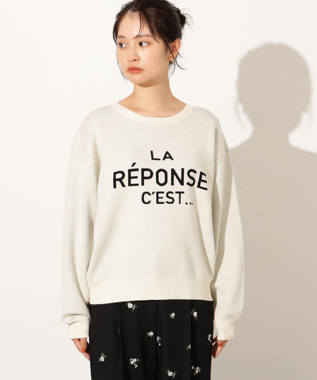 フレンチロゴジャガードニット