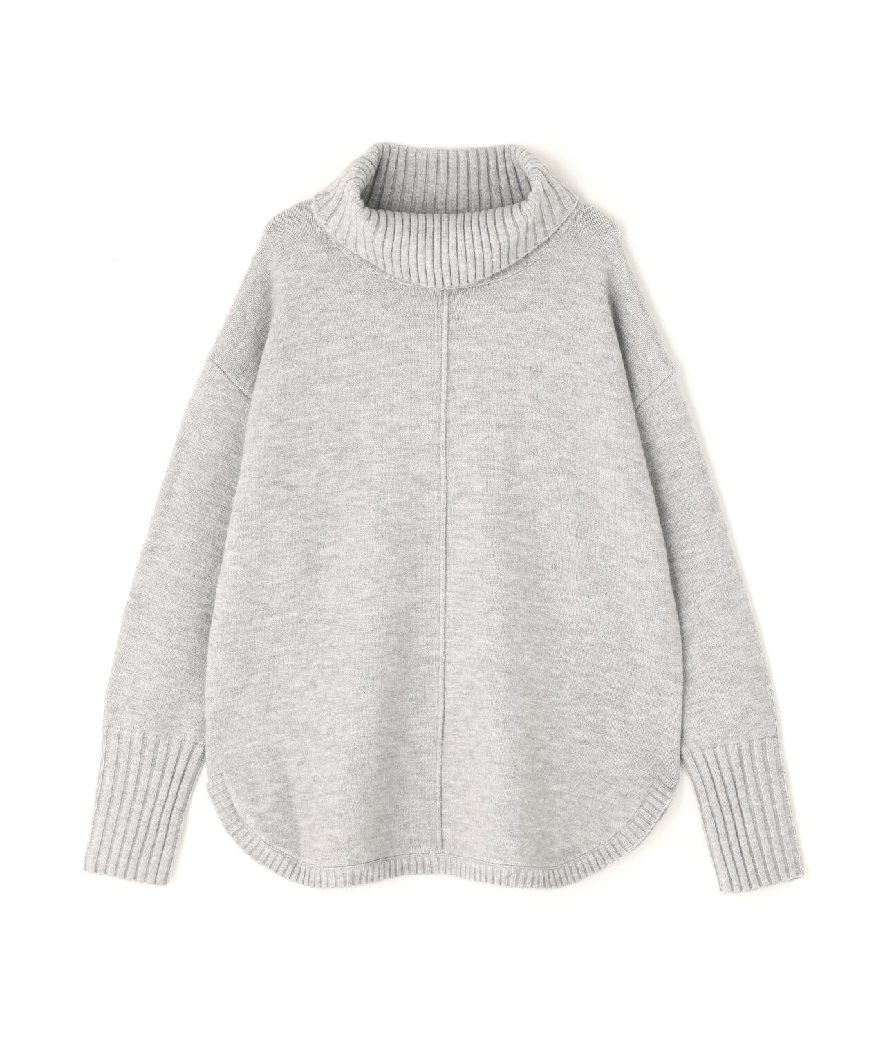 タートルネックオーバーニット