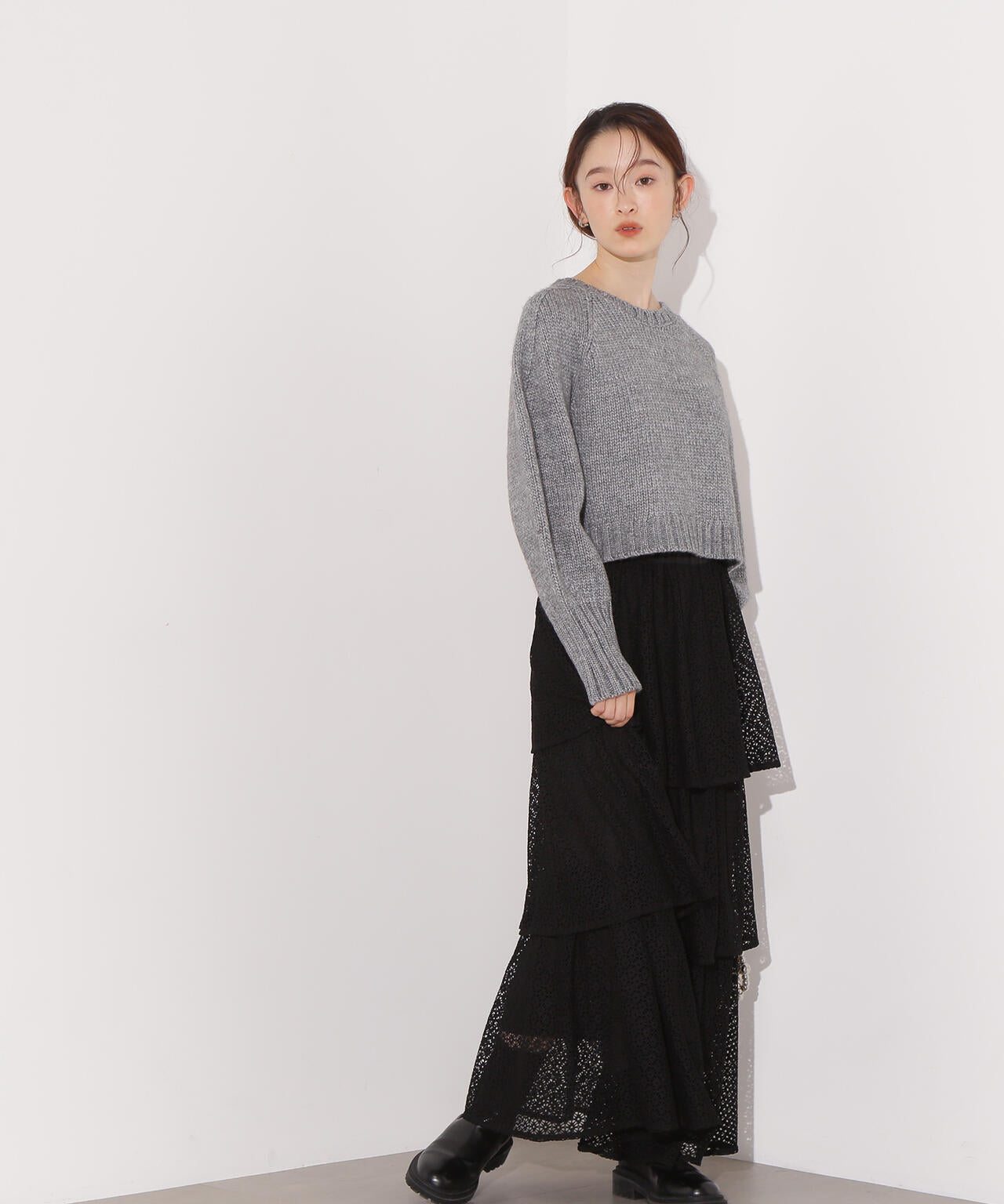 ミドルゲージフォルムニット