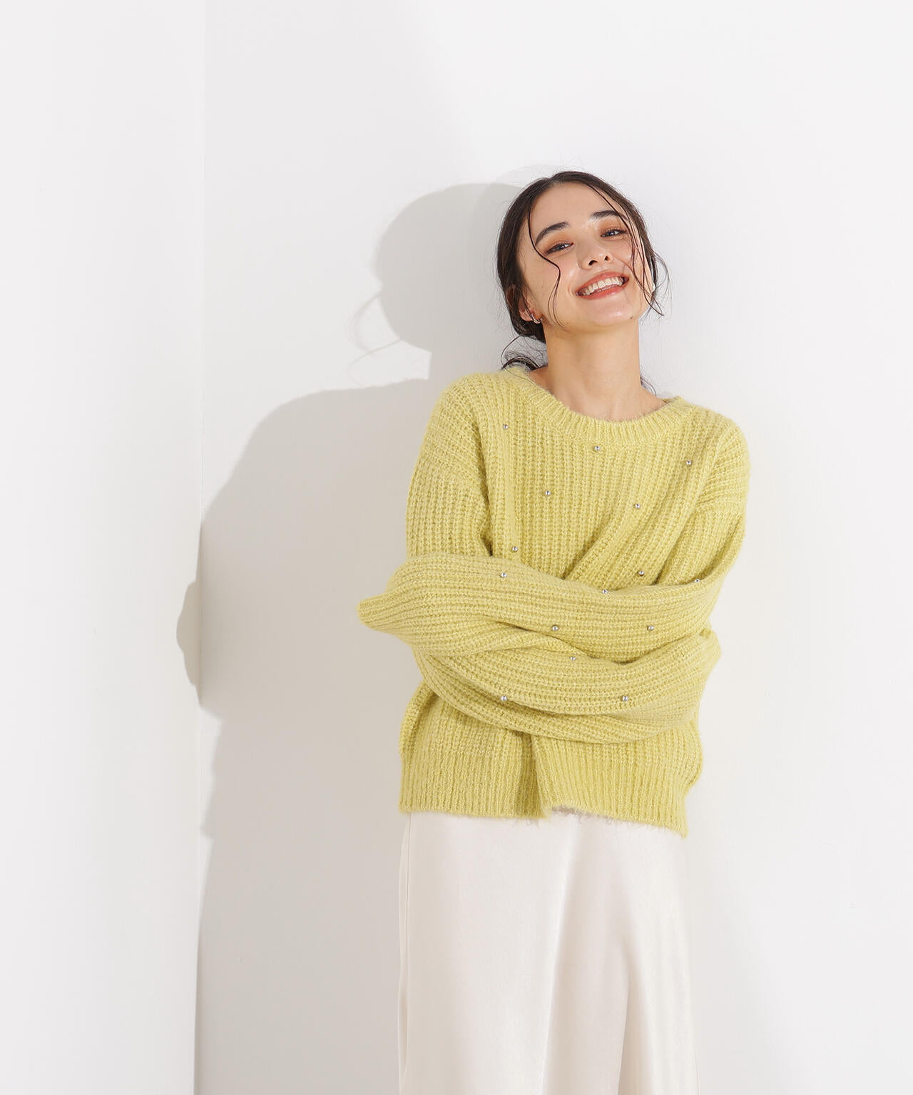 スタッズ畦ニット