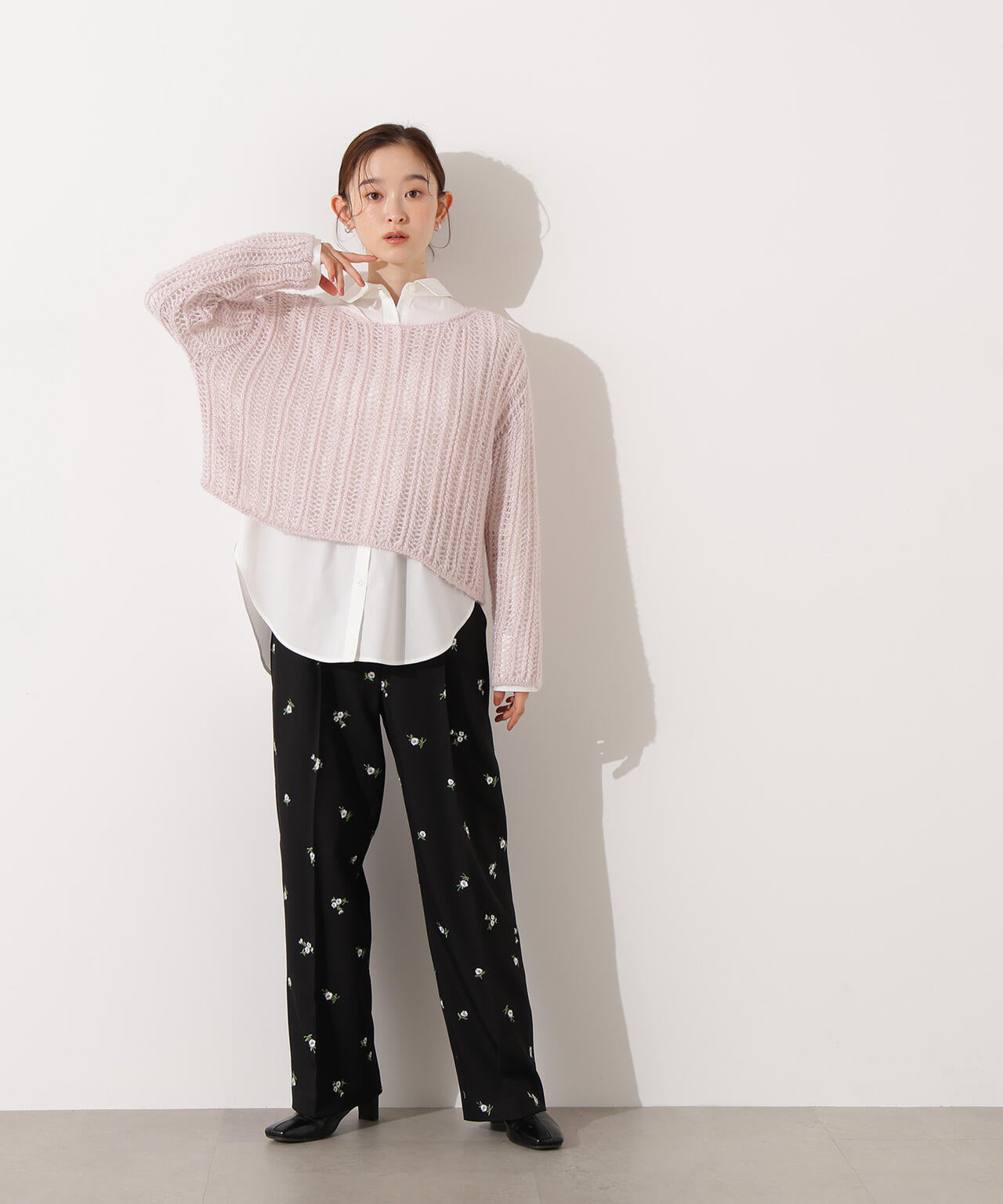 【小室安未さん着用】クロップド透かし編みニット